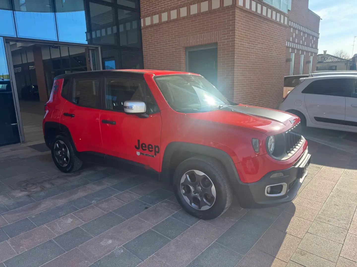 Jeep Renegade Renegade 1.6 Mjt 120 CV Opening Edition Rojo - 2