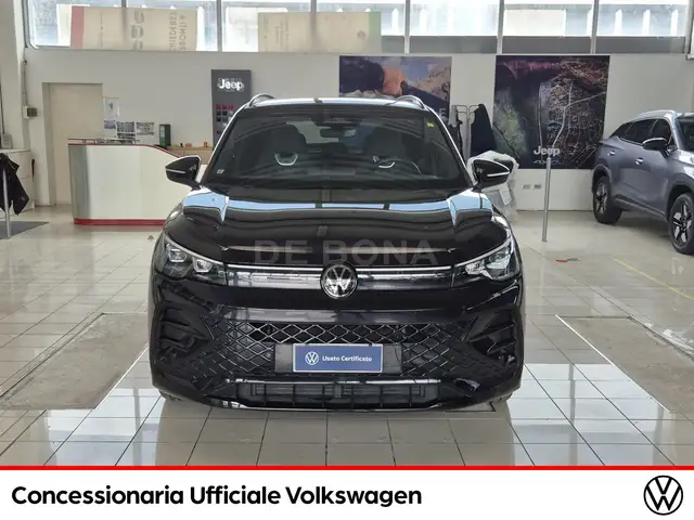 Volkswagen Tiguan view 6
