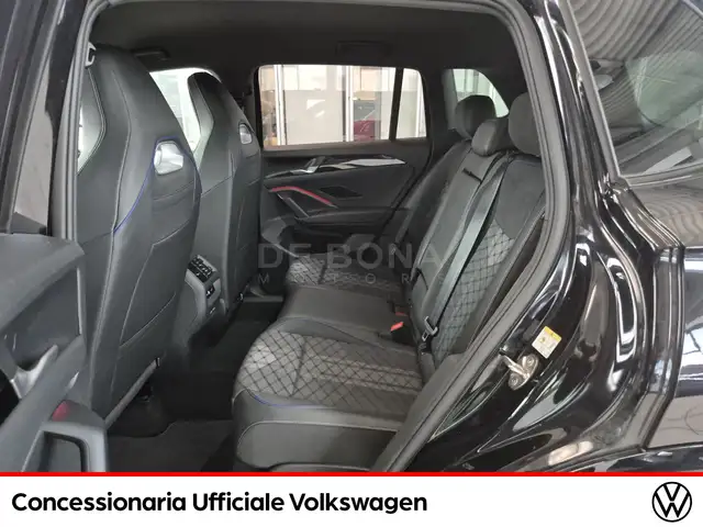 Volkswagen Tiguan view 8