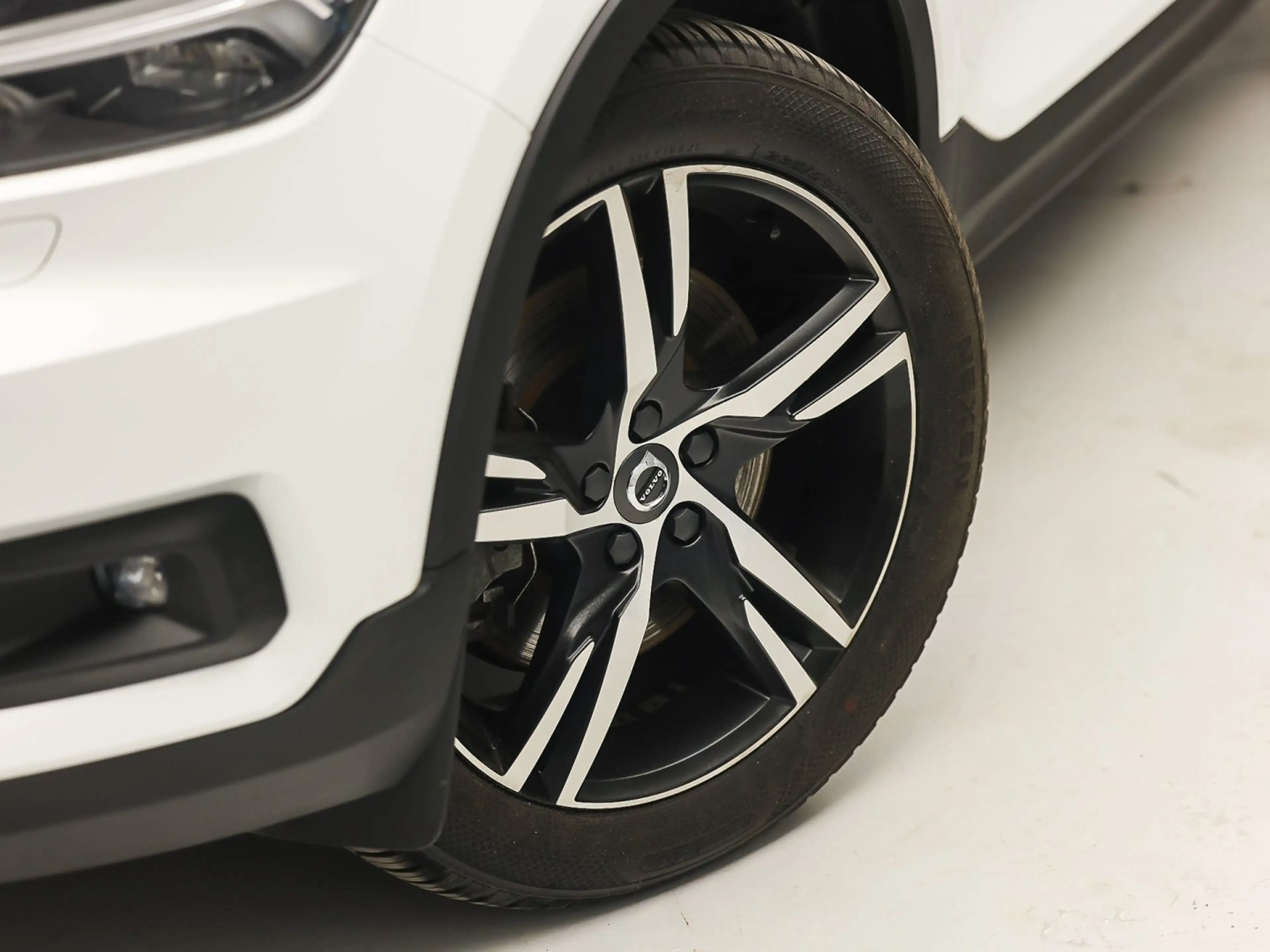 Volvo XC40 1.5 T5 Twin Engine R-Design 252Pk Automaat (PANORA — photo 15