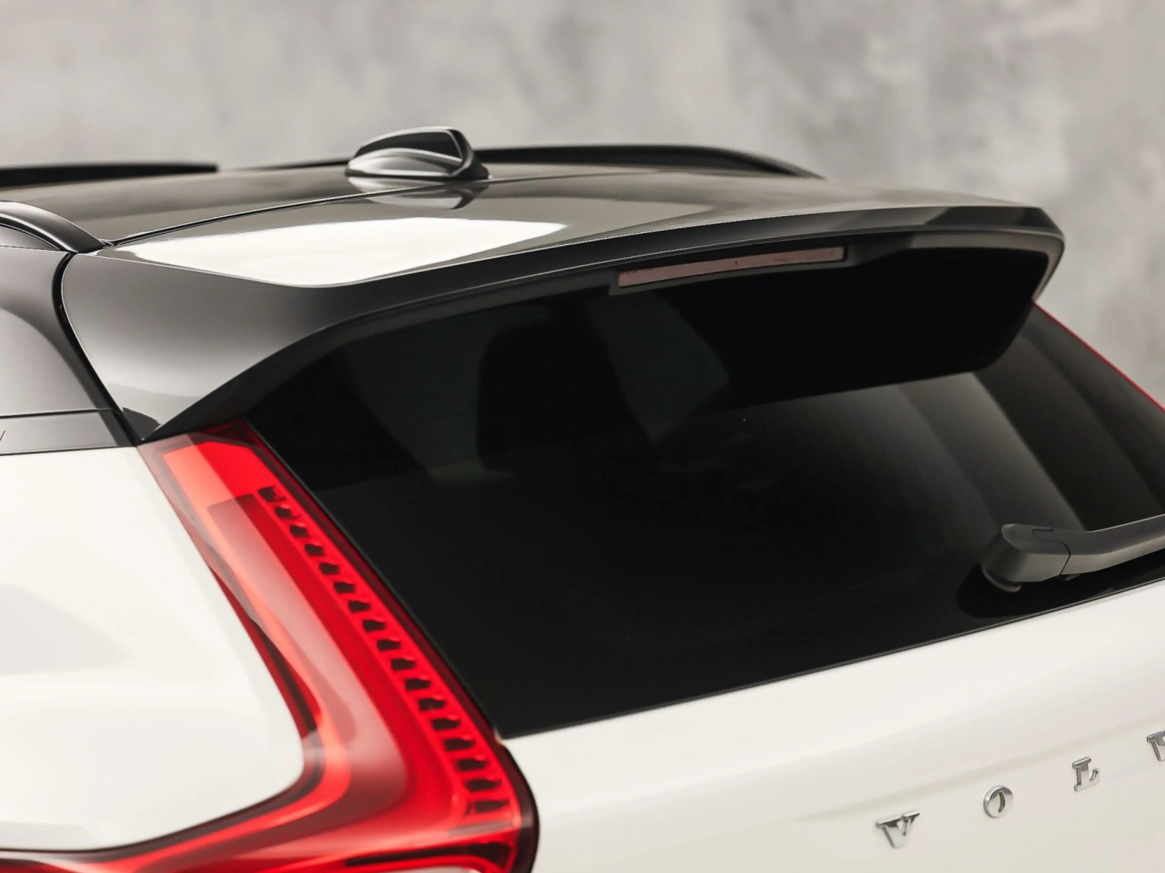 Volvo XC40 1.5 T5 Twin Engine R-Design 252Pk Automaat (PANORA — photo 30