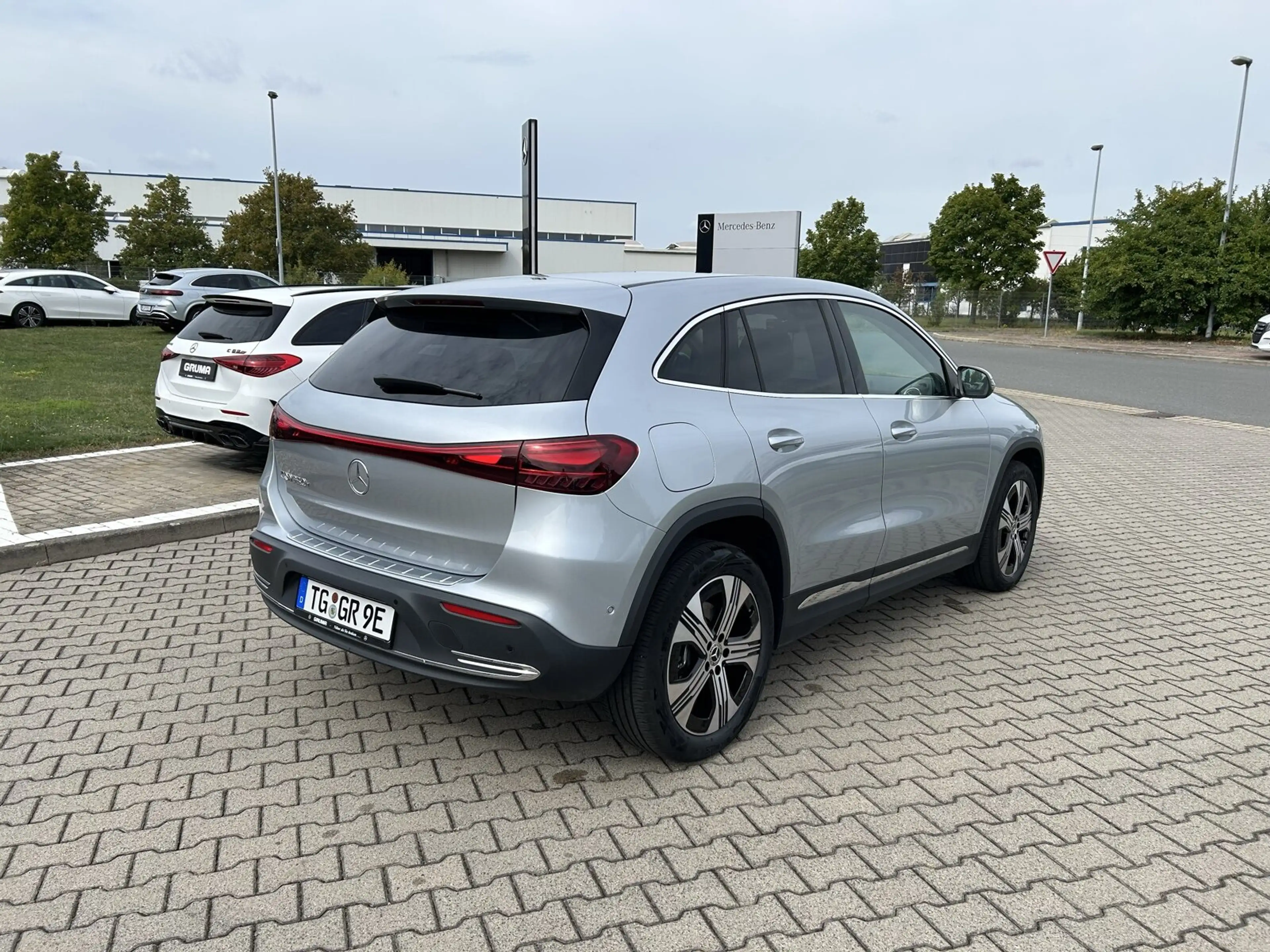 Mercedes-Benz EQA 250 EQA 250+ Progressive/Erweiterte Serienausstattung — photo 5