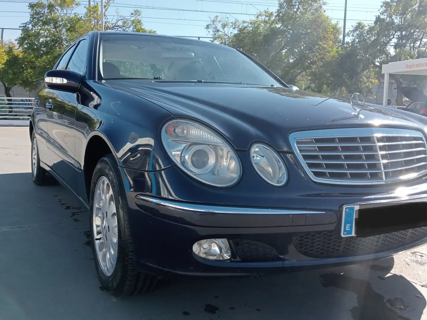Mercedes-Benz E 270 CDI Elegance plava - 1
