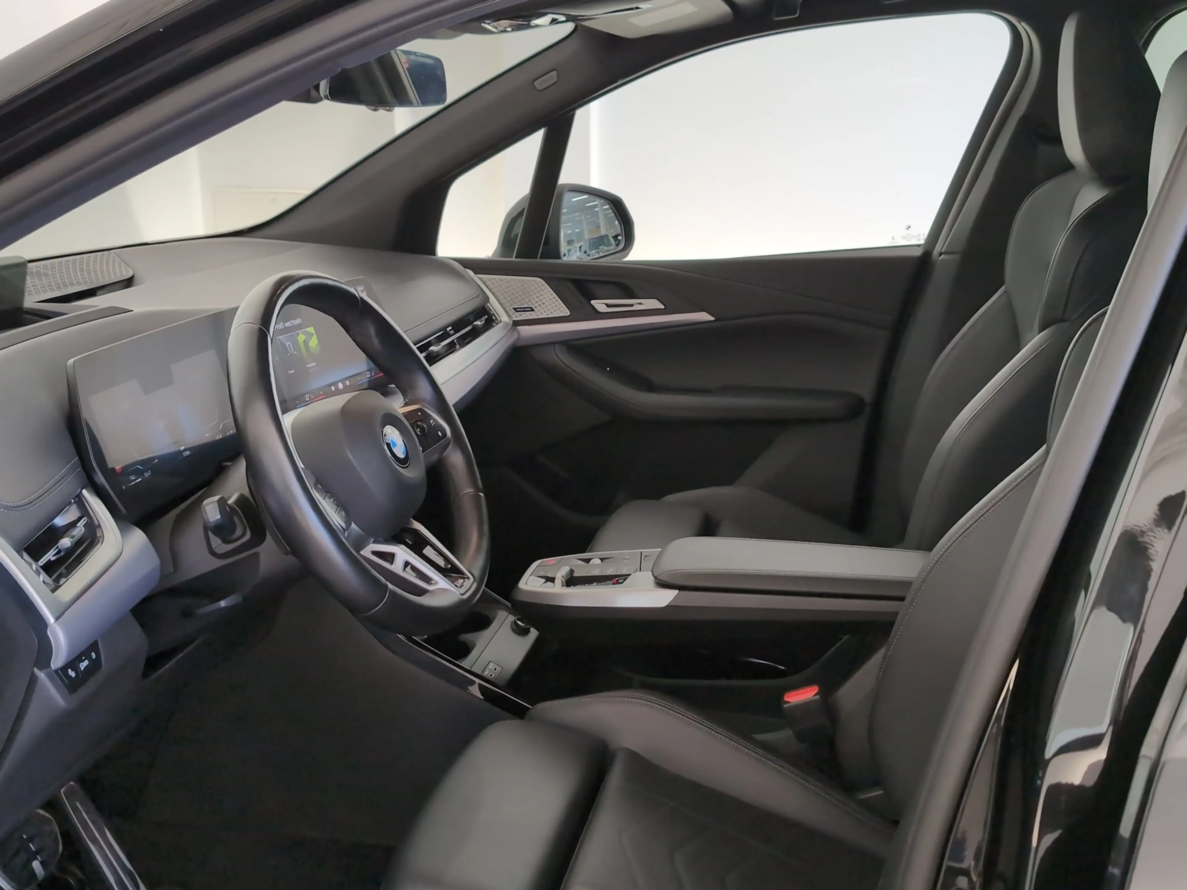 BMW 223 i Active Tourer M Sportpaket — photo 3