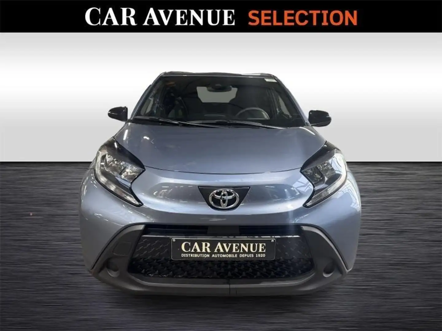 Toyota Aygo X X Play 1.0 VVT-i Gris - 2