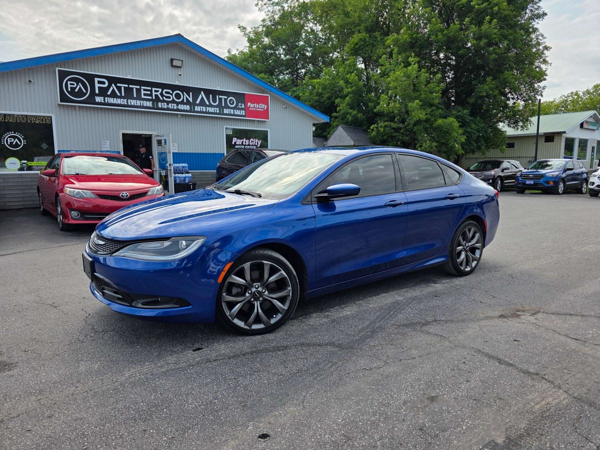 2016 Chrysler 200 S