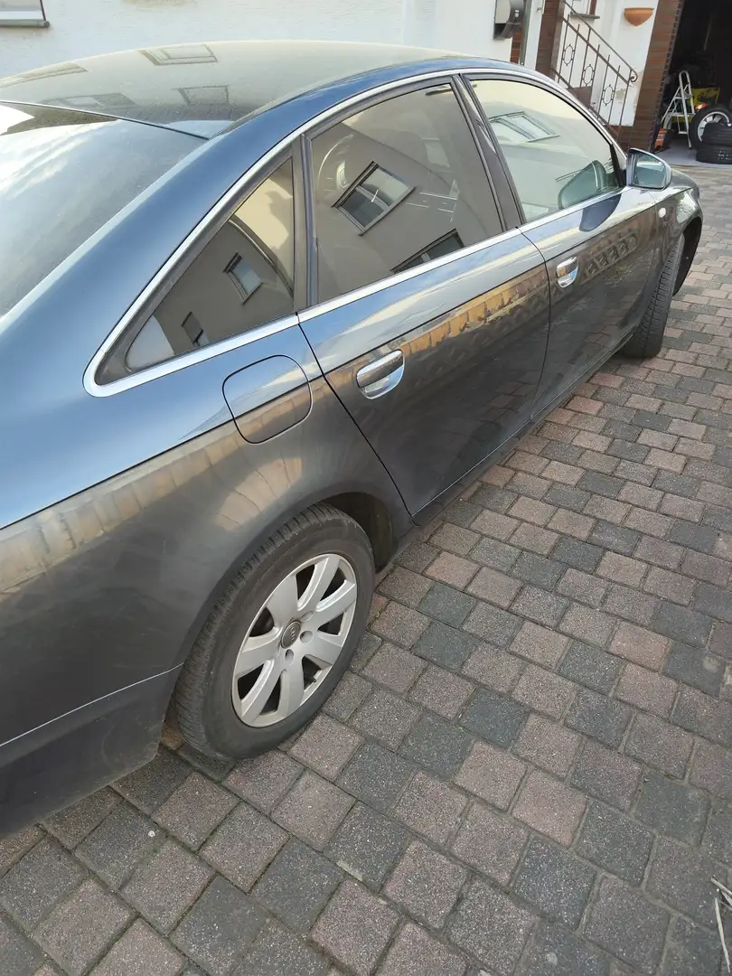 Audi A6 2.7 TDI DPF Grau - 1
