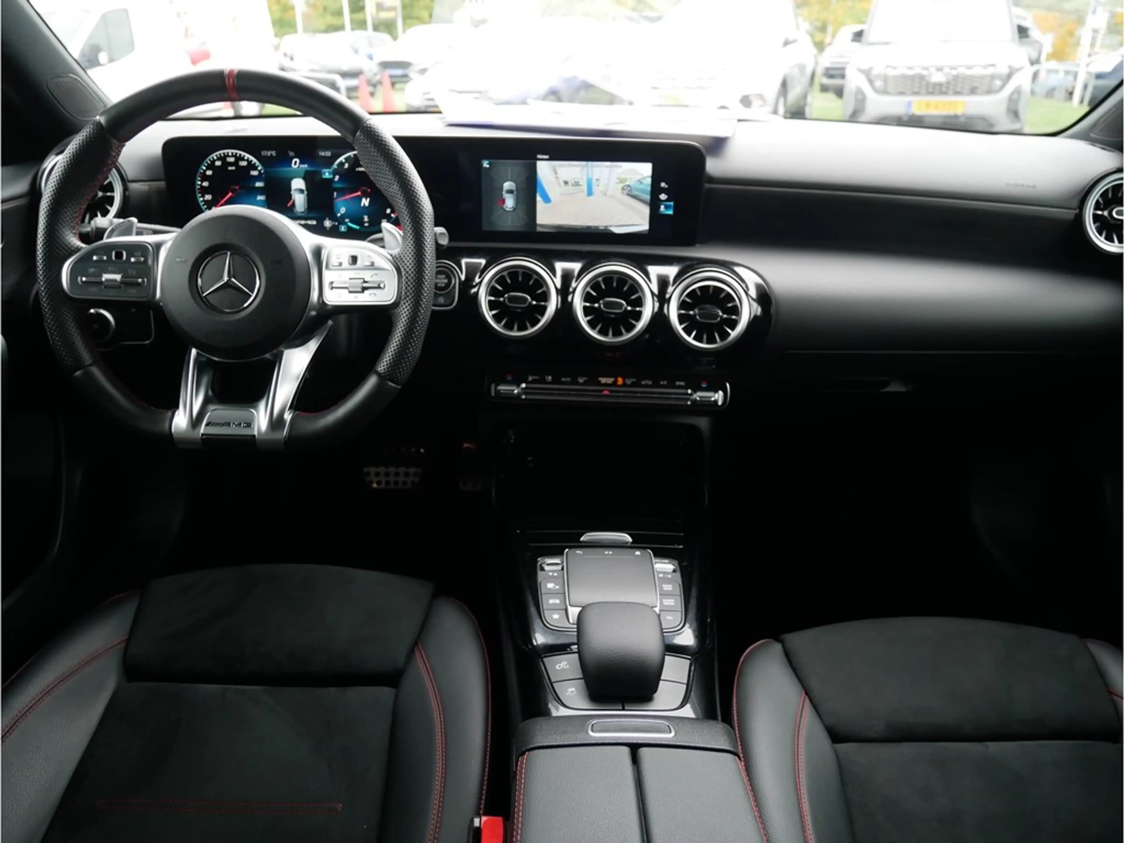 Mercedes-Benz A 35 AMG 306cv A7 4-Matic — photo 4