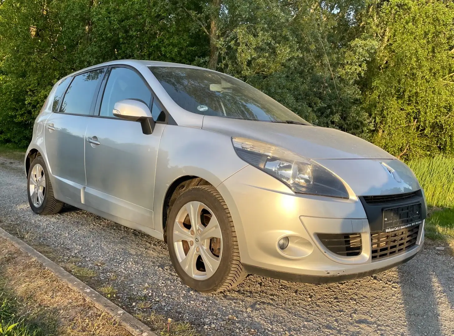 Renault Scenic III Dynamique 1.6l dci Tüv=Neu! 151T-Km! Grau - 1
