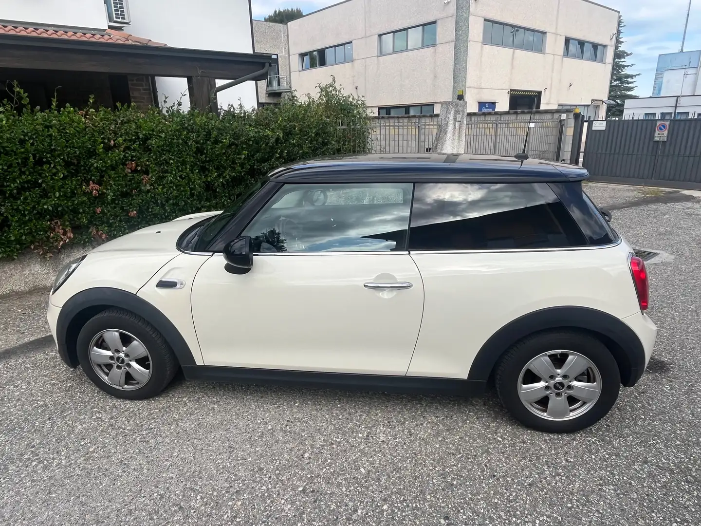 MINI One Mini IV F55-F56 2014 1.2 75cv 3p Wit - 2