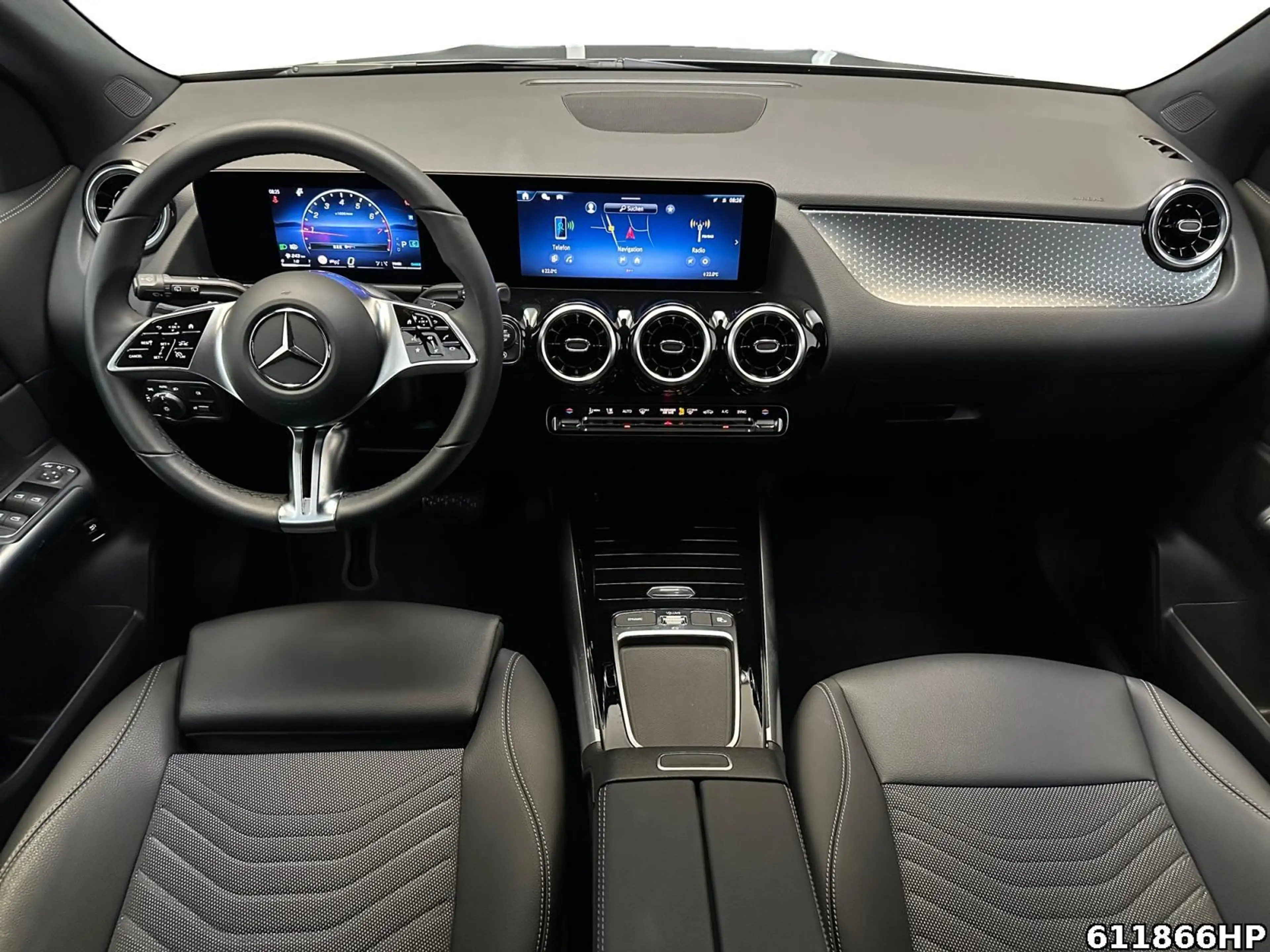 Mercedes-Benz GLA 200 Progressive DISTRONIC AHK Rückfahrkamera — photo 8