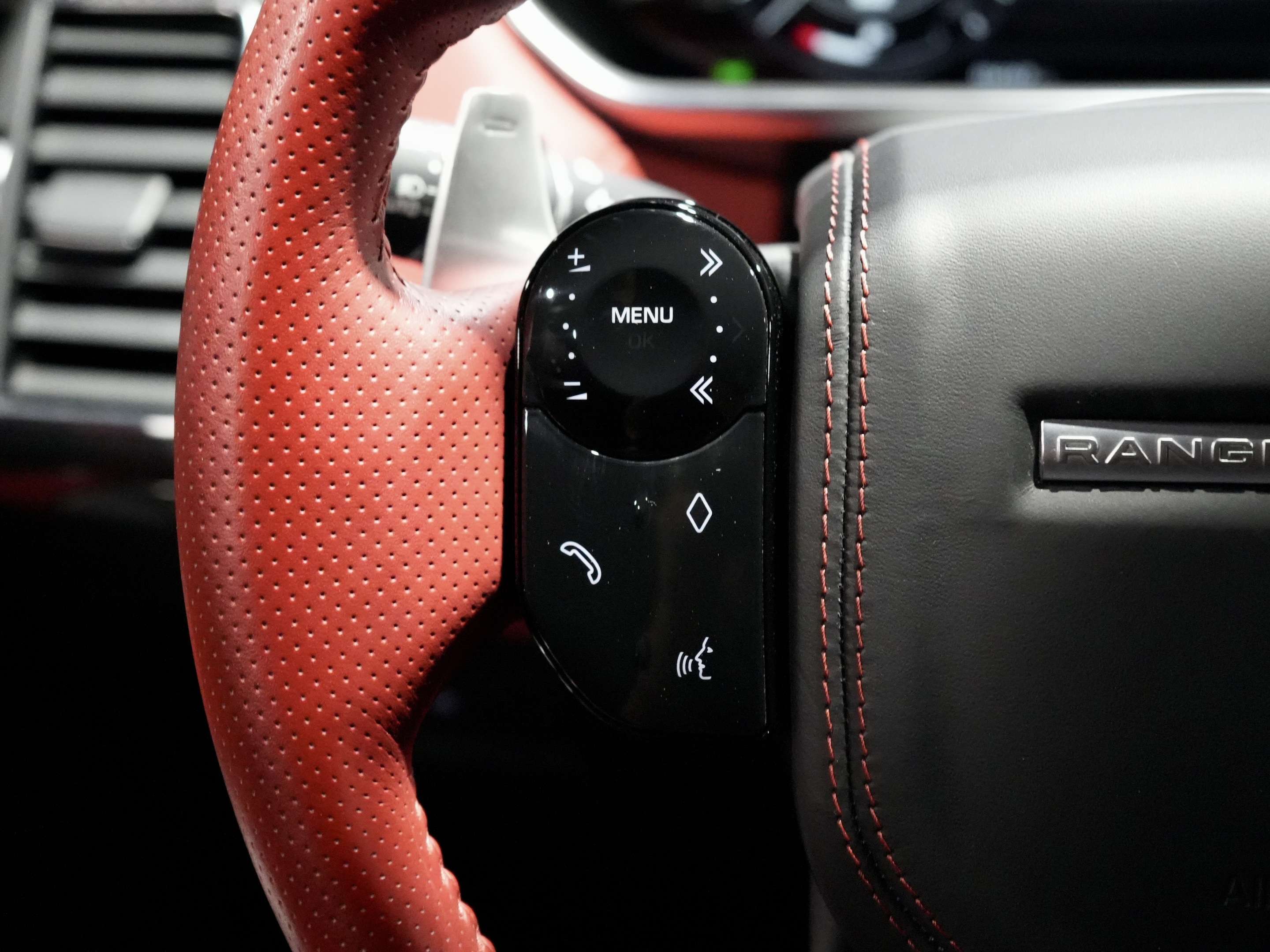 2020 Land Rover Range Rover Sport V8 Supercharged SVR|1 OWNER thumb 27