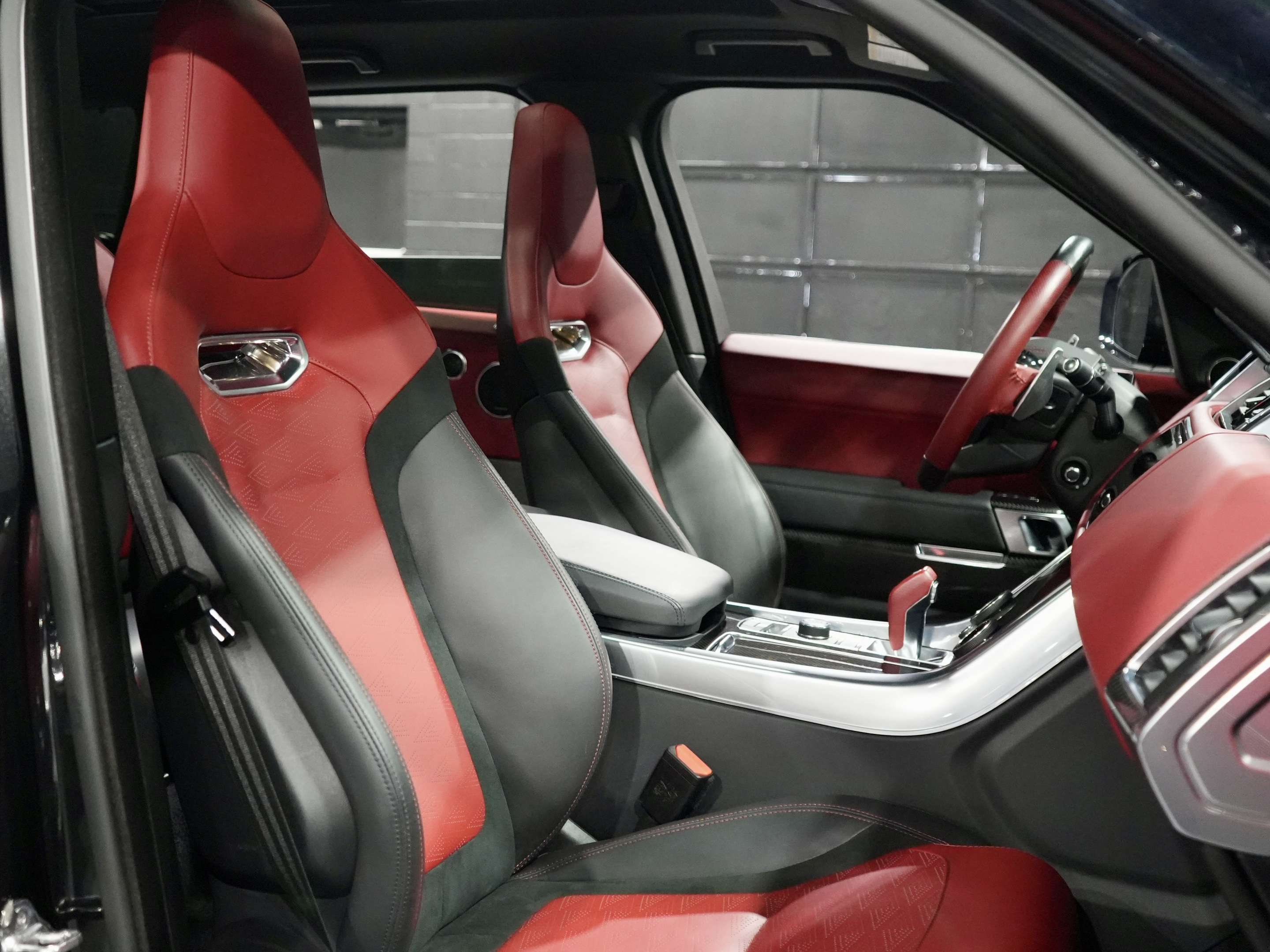 2020 Land Rover Range Rover Sport V8 Supercharged SVR|1 OWNER thumb 13