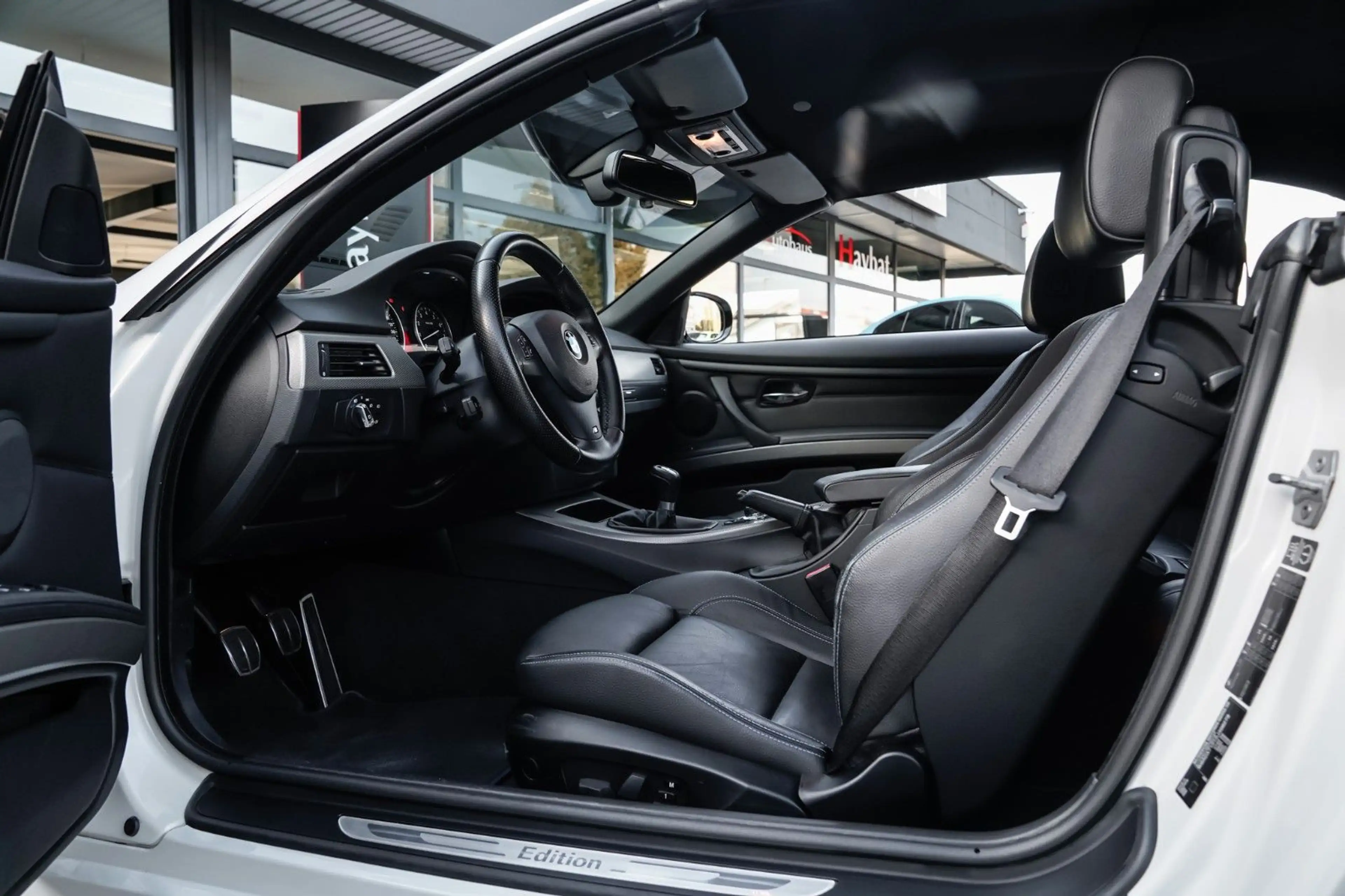 BMW 335 i E93 Cabrio M Sportpaket *Schalter* — photo 14