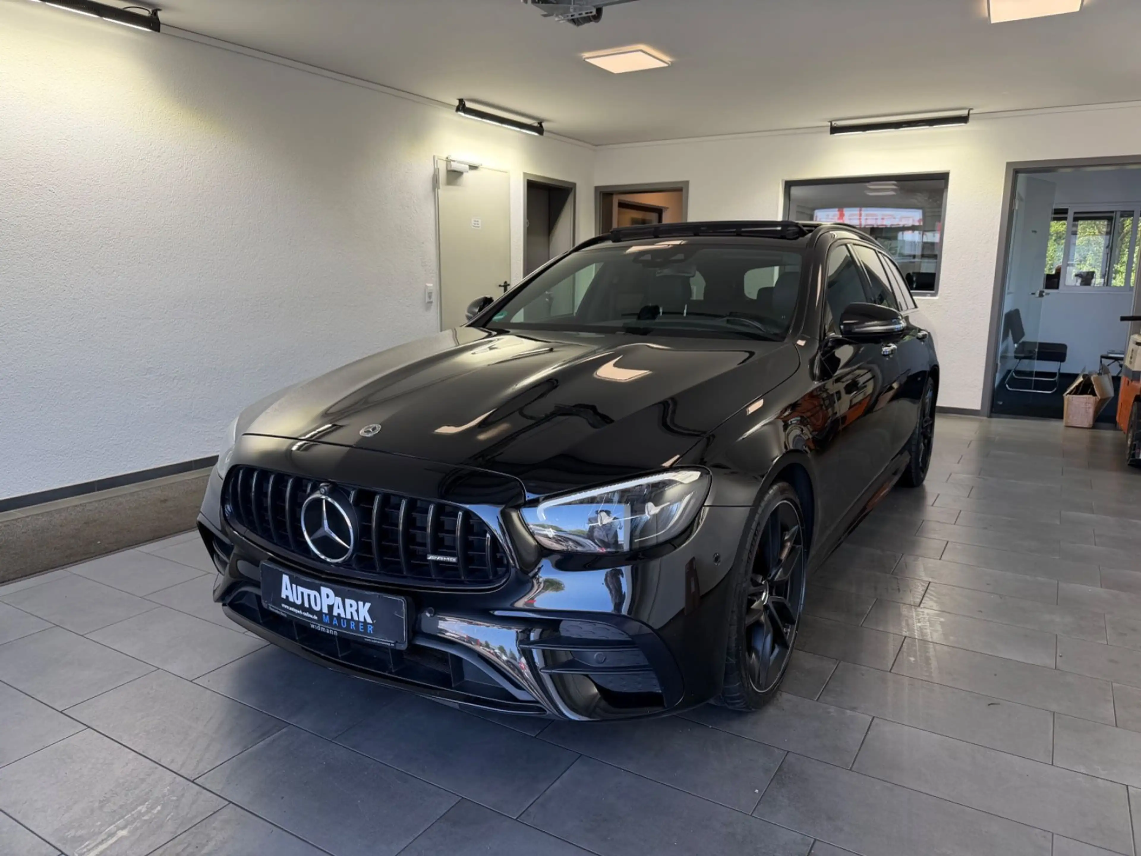 Mercedes-Benz E 53 AMG T 4M+ | DYNAMIC PLUS | PANO | HUD | 360 — photo 2