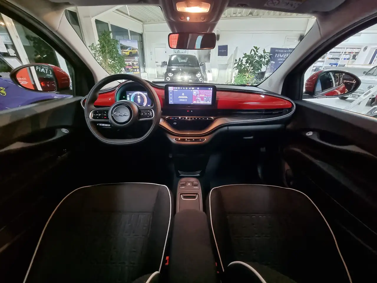 Fiat 500e Icon 42 kWh 87kW (118PS) 14