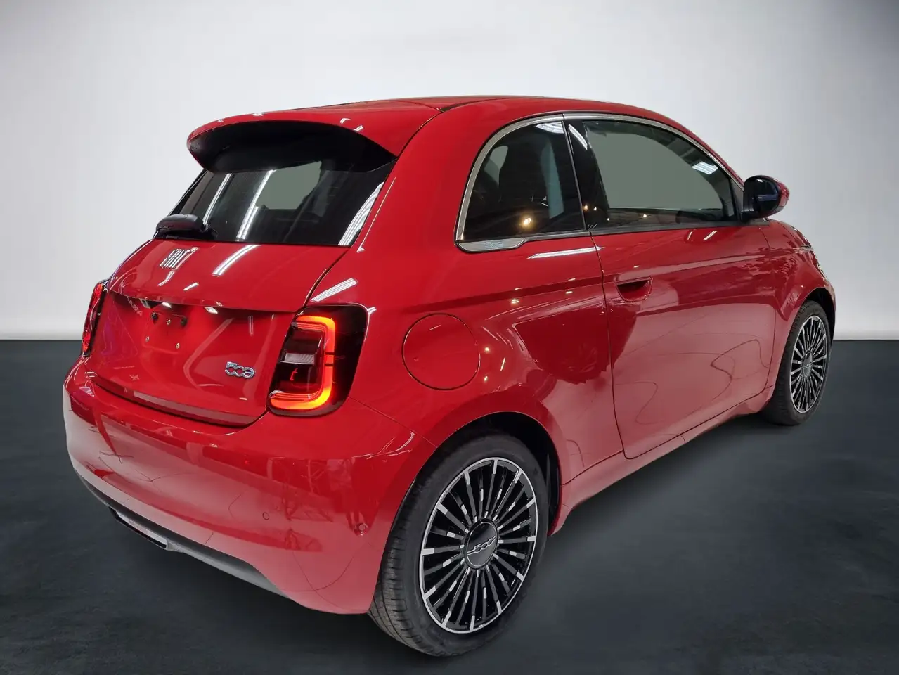 Fiat 500e Icon 42 kWh 87kW (118PS) 3
