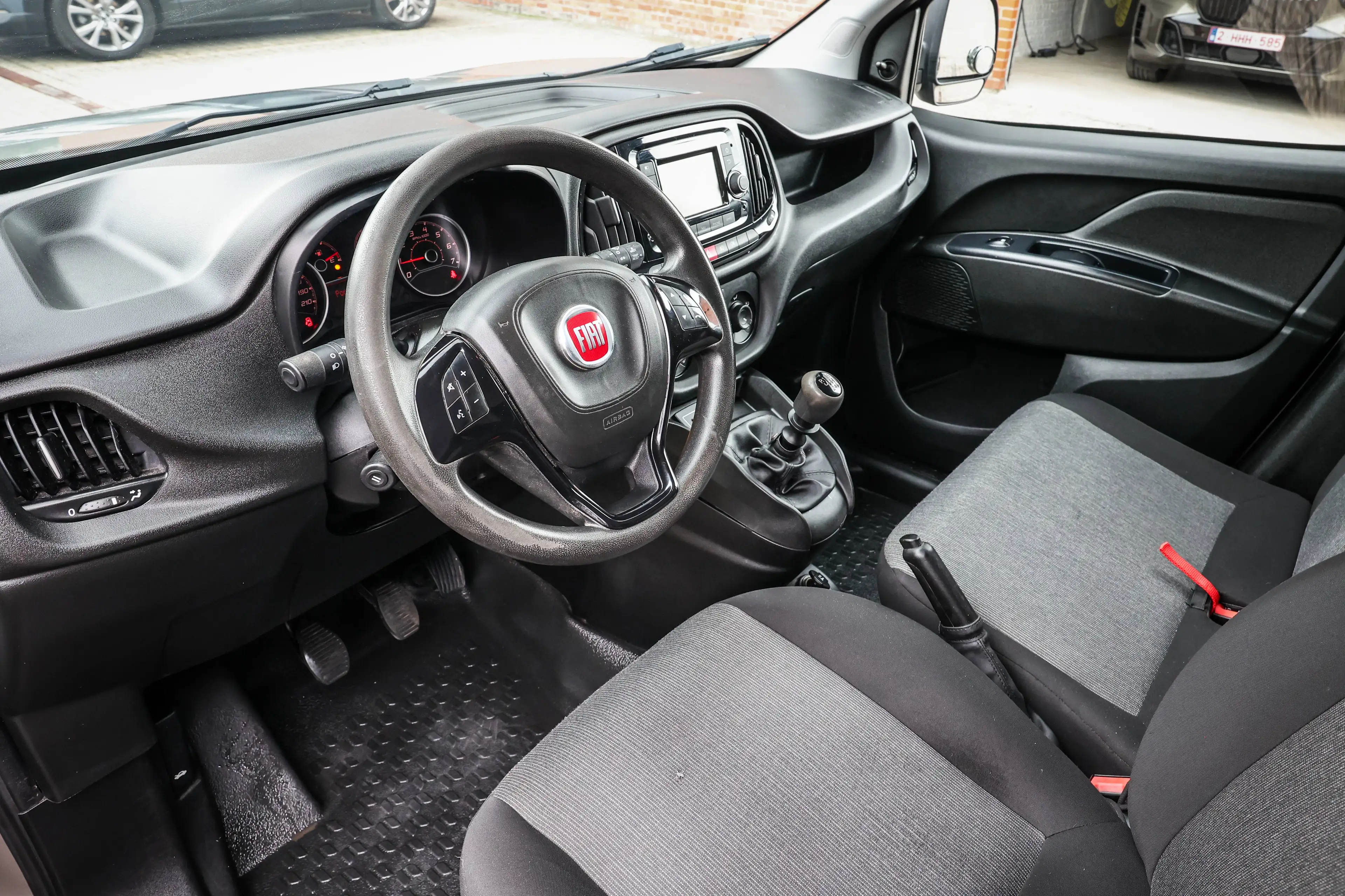 Fiat Doblo VERLENGENDE-VERSIE*3ZITPLAATSEN*6VITESSE*NAVIGATIE*CRUISE-CONTROLE* — photo 9