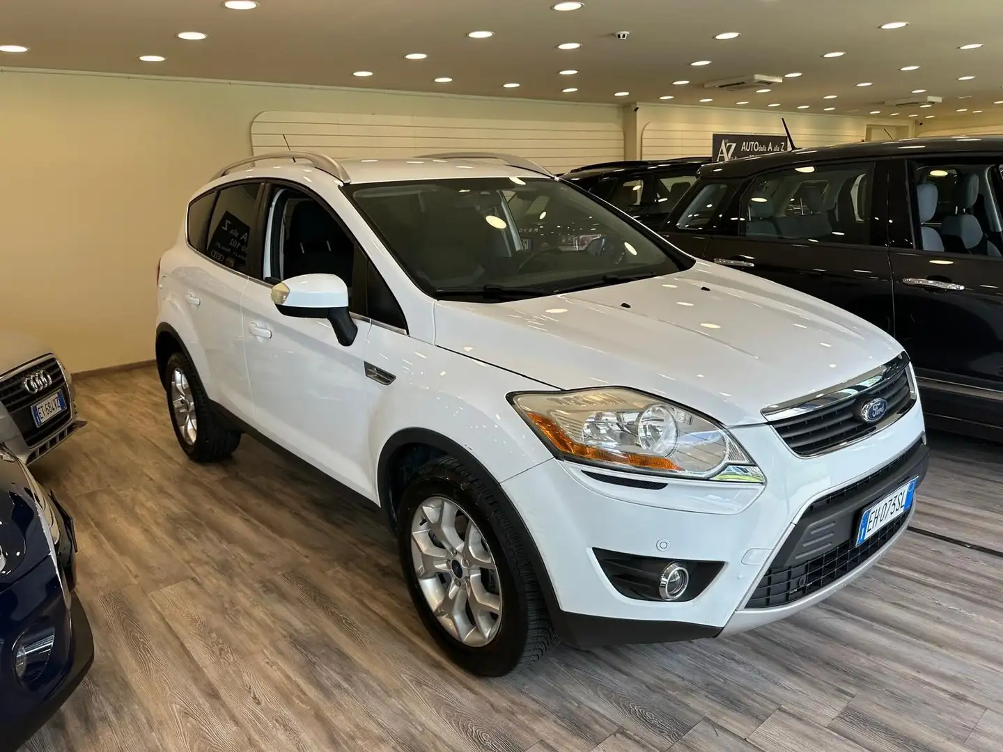 Ford Kuga Kuga 2.0 TDCi 140 CV 2WD DPF Bianco - 2