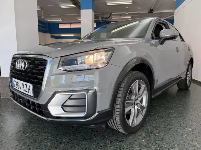 Audi Q2 35 TFSI Design S tronic 110kW