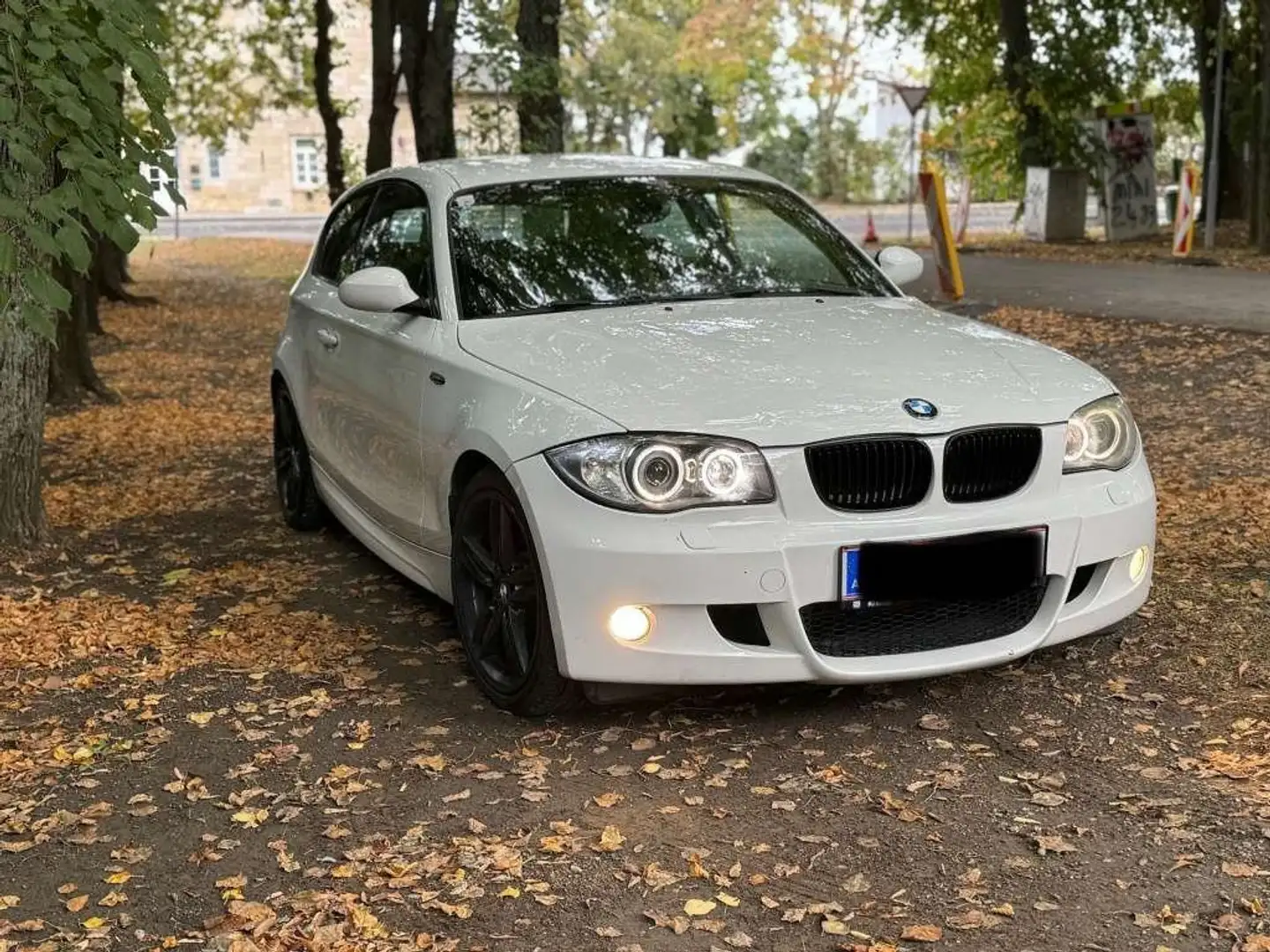 BMW 123 123d Coupé - 1