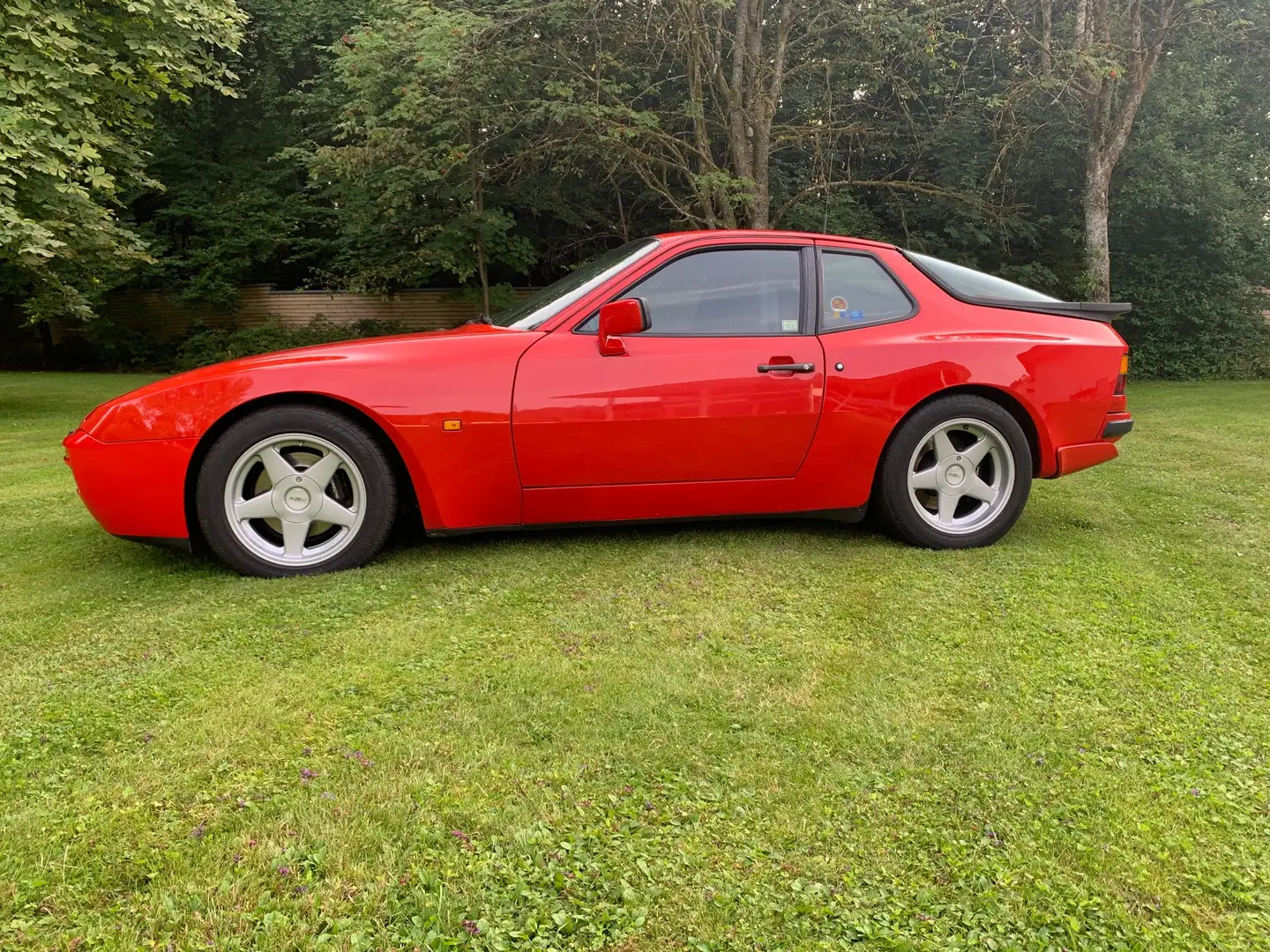 Porsche 944 944 Turbo, H-Kennzeichen, Preis reduziert Rot - 2