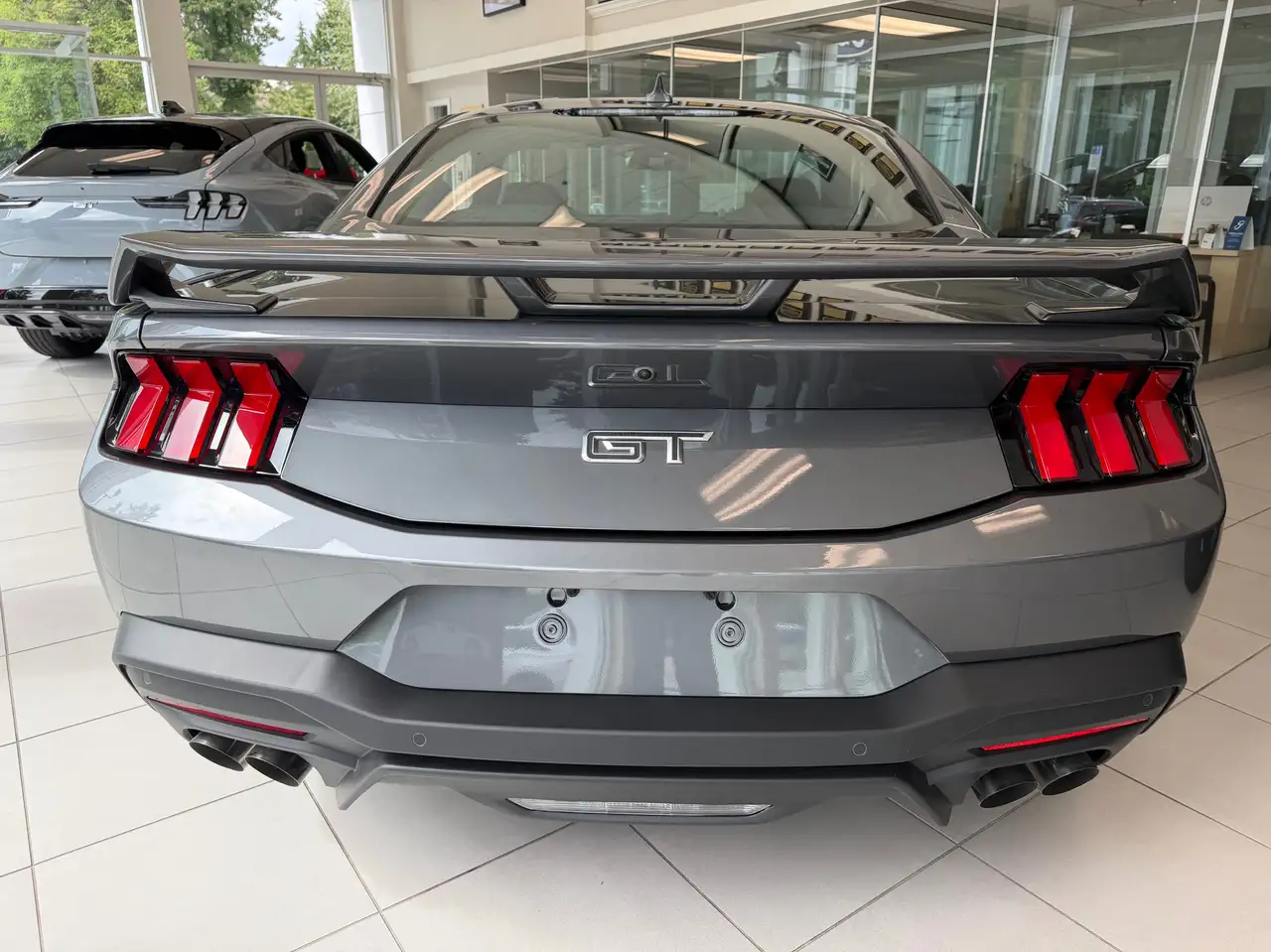 Ford Mustang снимка Ford Mustang