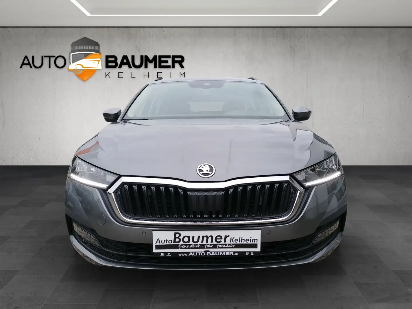 Skoda Octavia Combi 1.5 TSI Columbus Kam VC SHZ vo+hi Grau - 2