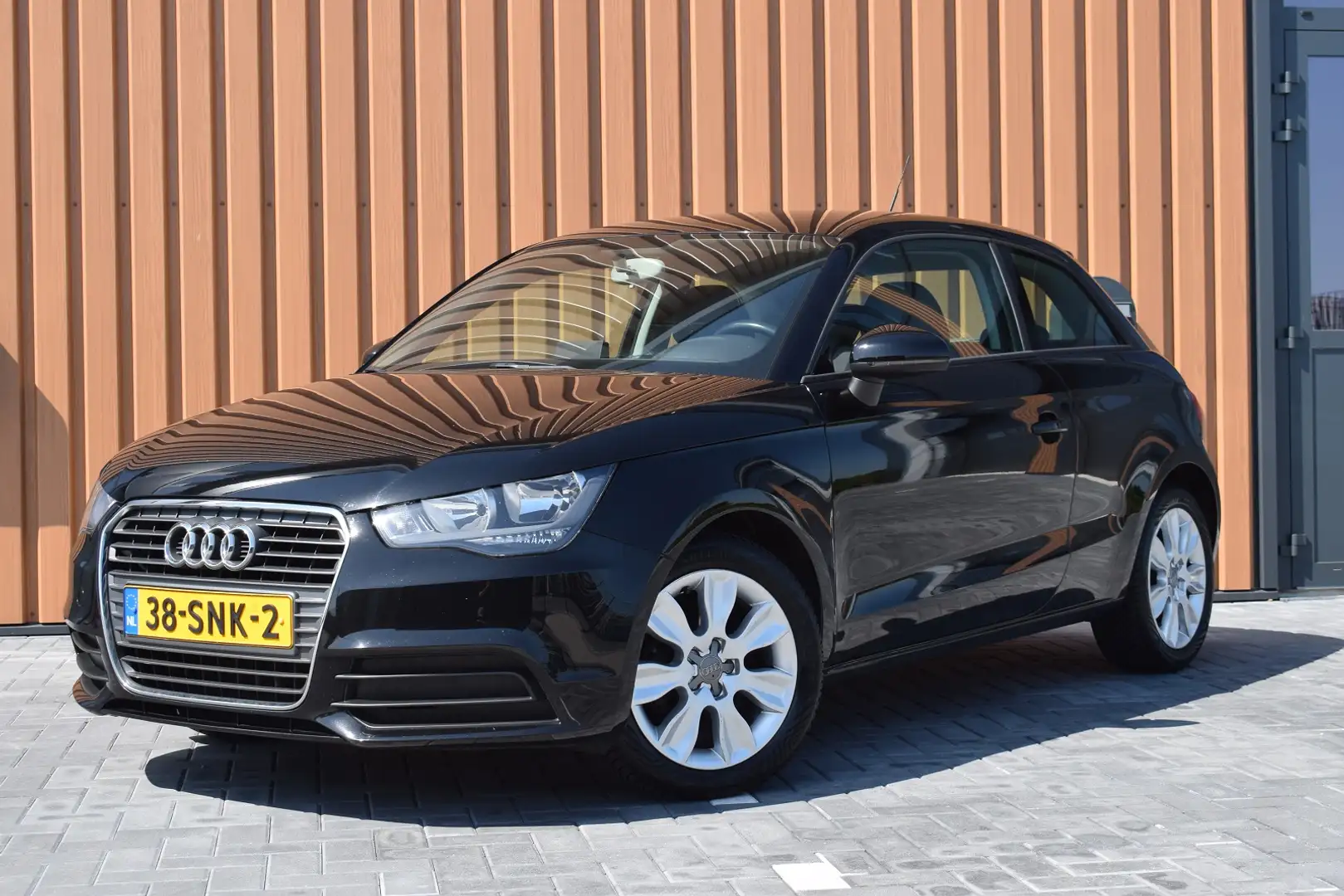 Audi A1 1.2 TFSI Connect Navi | Airco | Cruise Zwart - 1