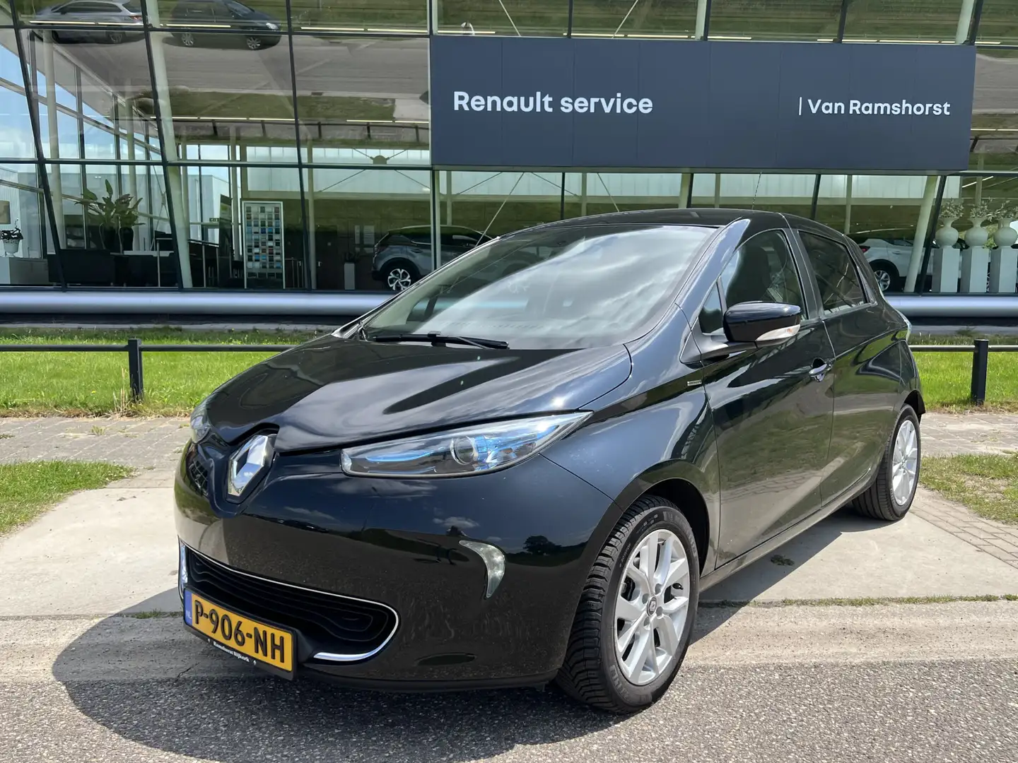 Renault ZOE R110 Limited 41 kWh Huur Accu / Dealer onderhouden Black - 1