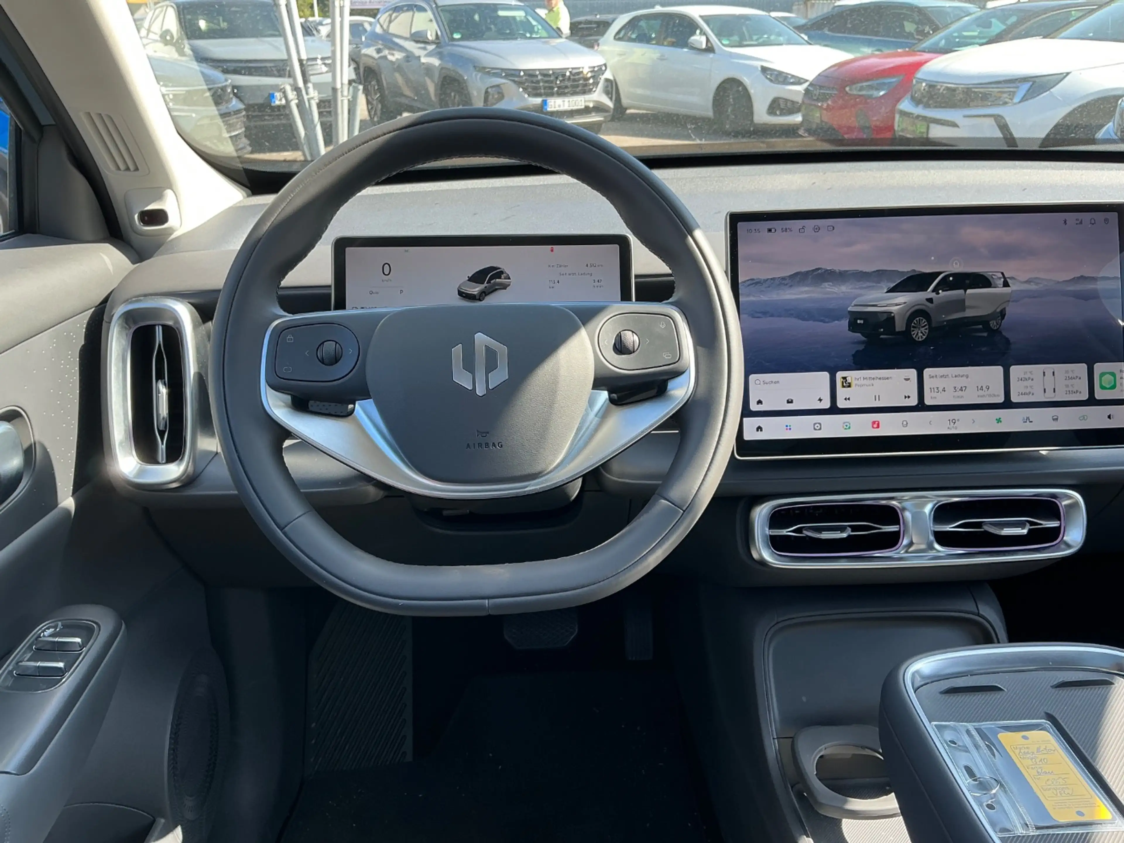 Leapmotor B10 67 W BEV Design Pro Max Leder+AUT — photo 4