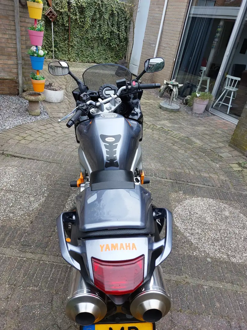 Yamaha FZ 6 Szürke - 2