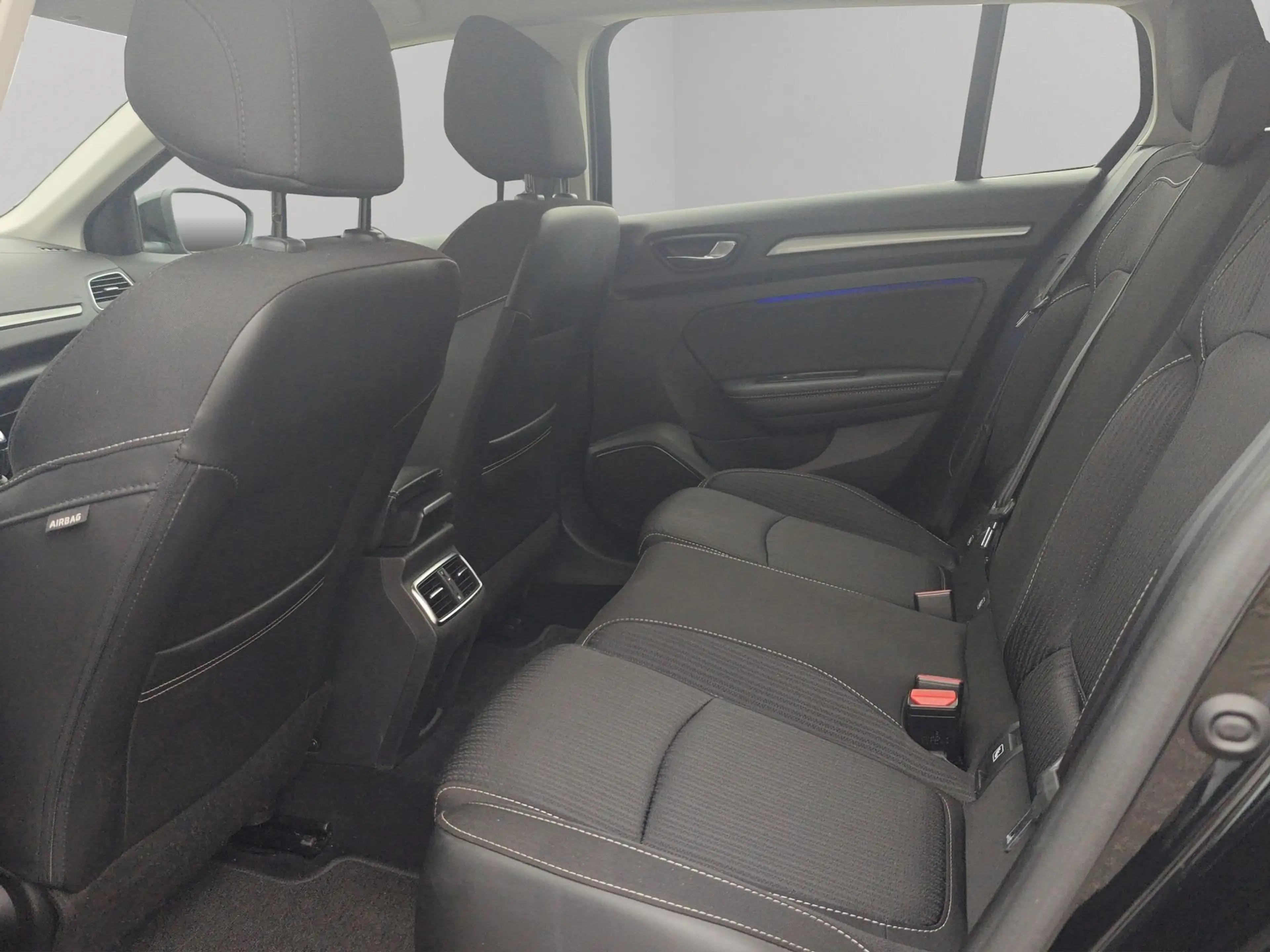 Renault Megane TCe Intens *Camera/Dode-hoek/App Connect/PDC* — photo 12