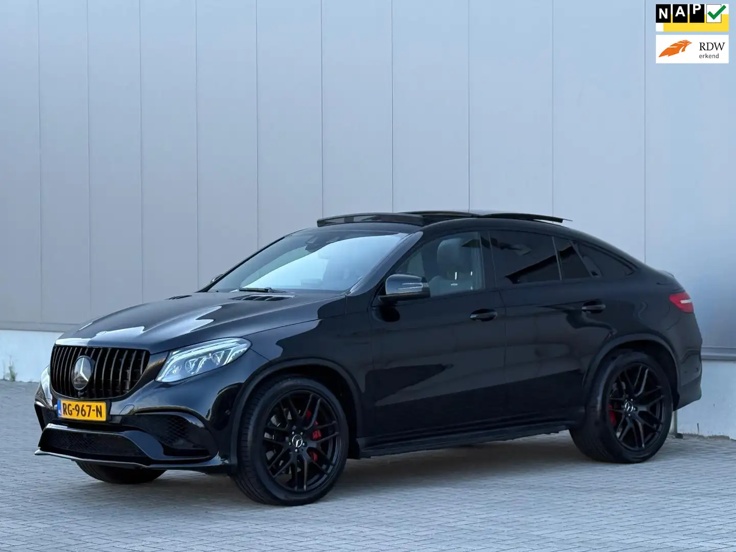 Mercedes-Benz GLE 63 AMG Coupé S 4MATIC PANO BLACK PACK Zwart - 1