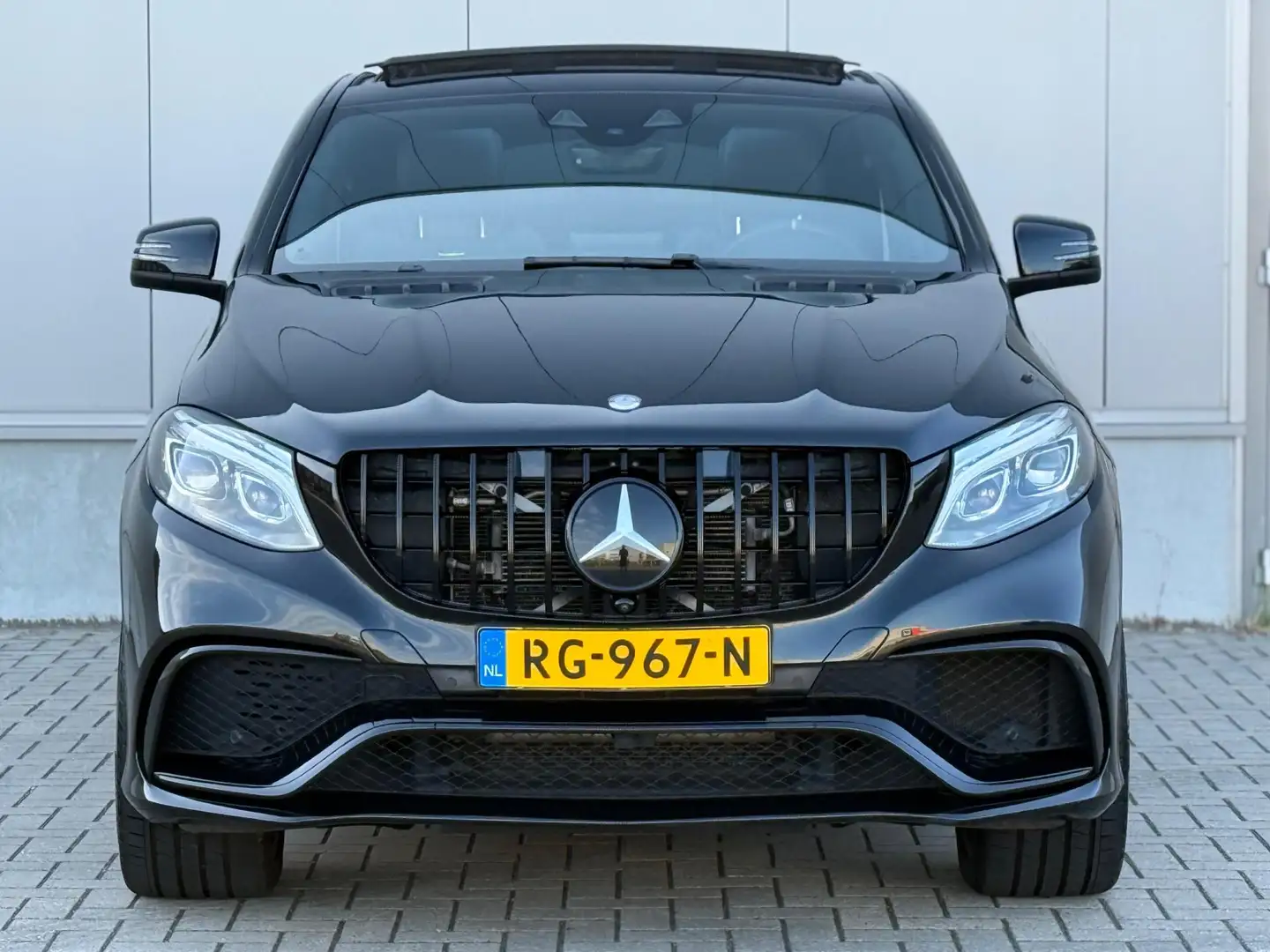 Mercedes-Benz GLE 63 AMG Coupé S 4MATIC PANO BLACK PACK Zwart - 2