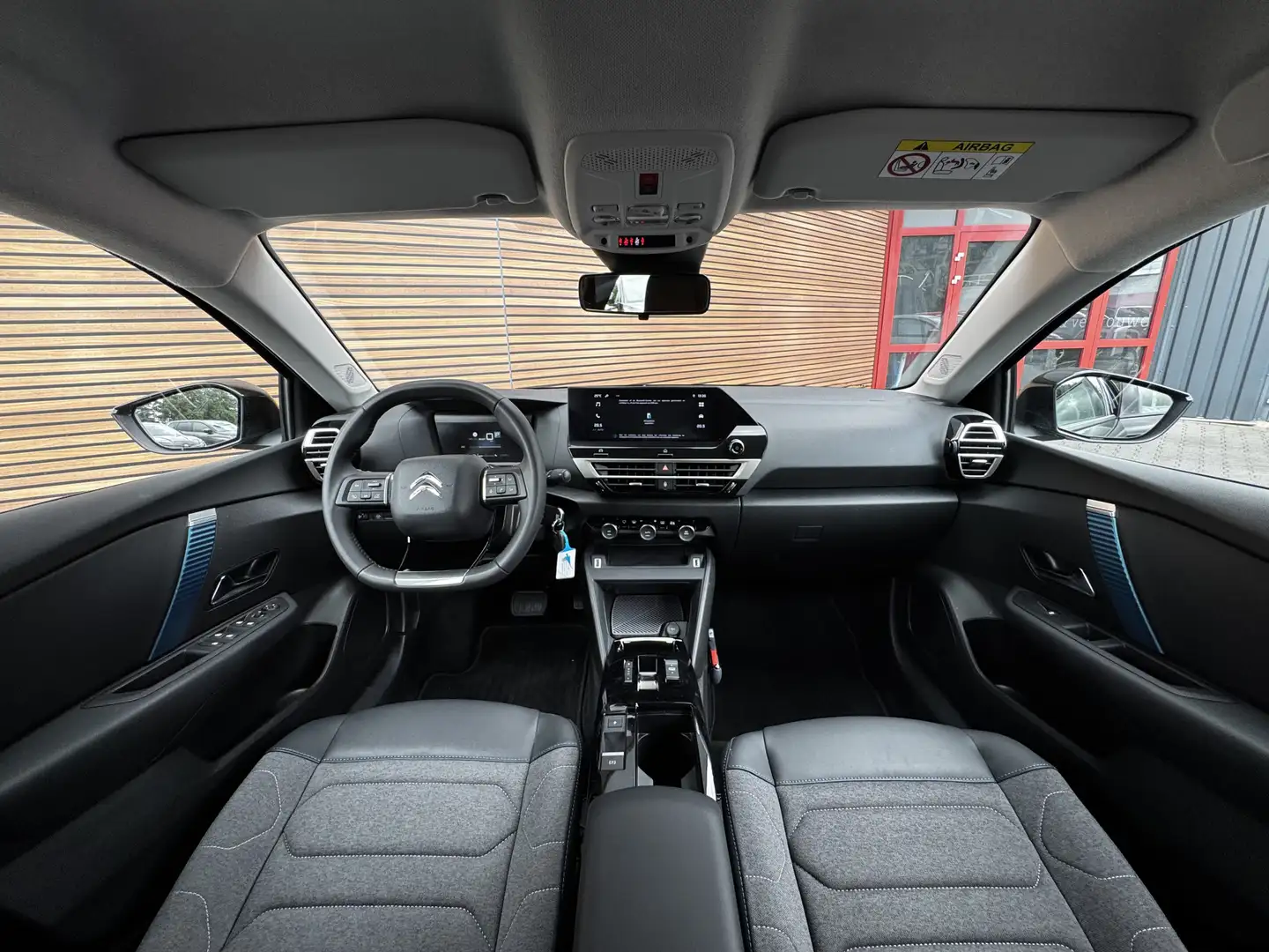 Citroen E-C4 Electric Feel 50 kWh Camera / Clima / Lm velgen Noir - 2
