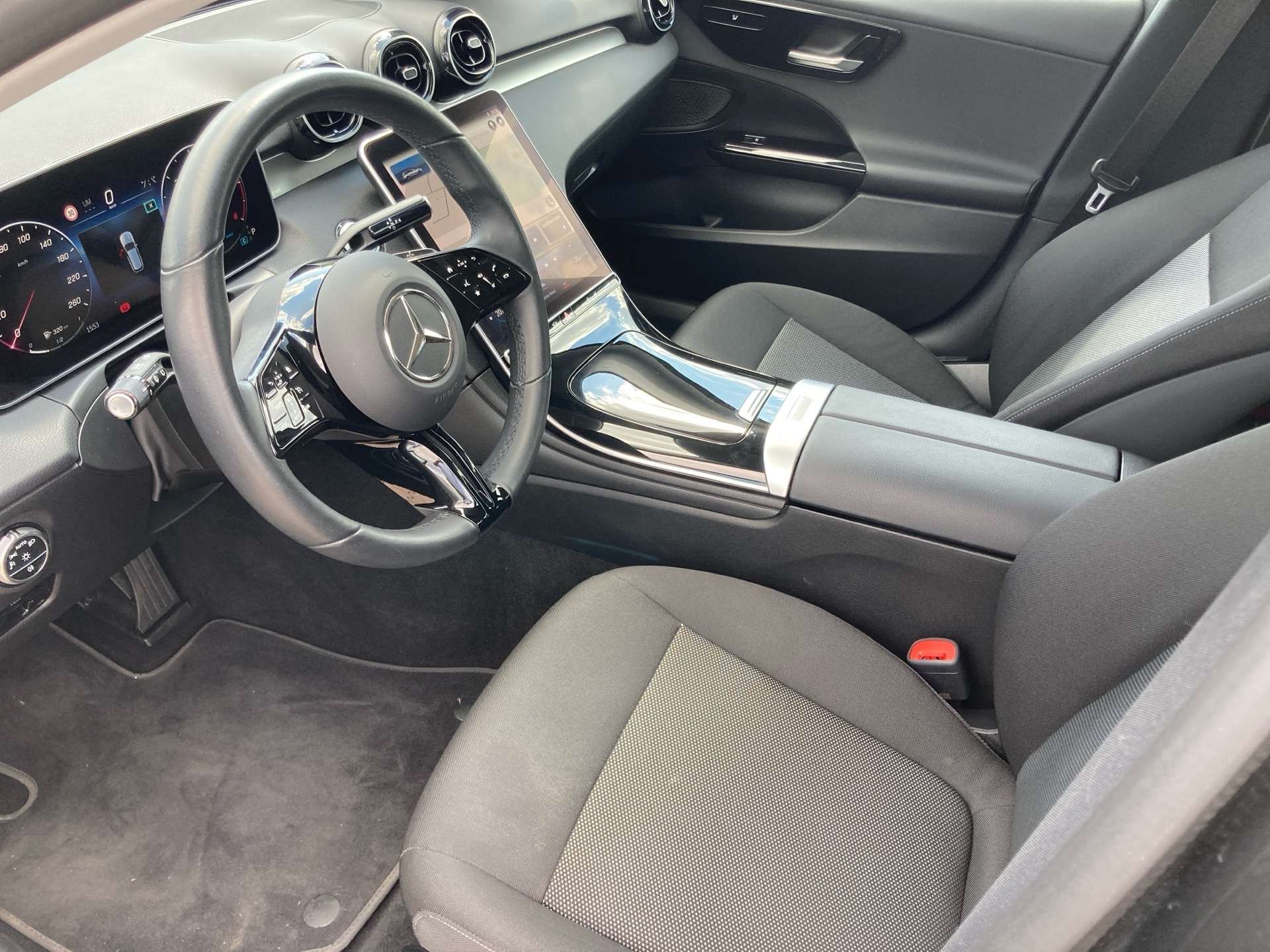 Mercedes-Benz C 200