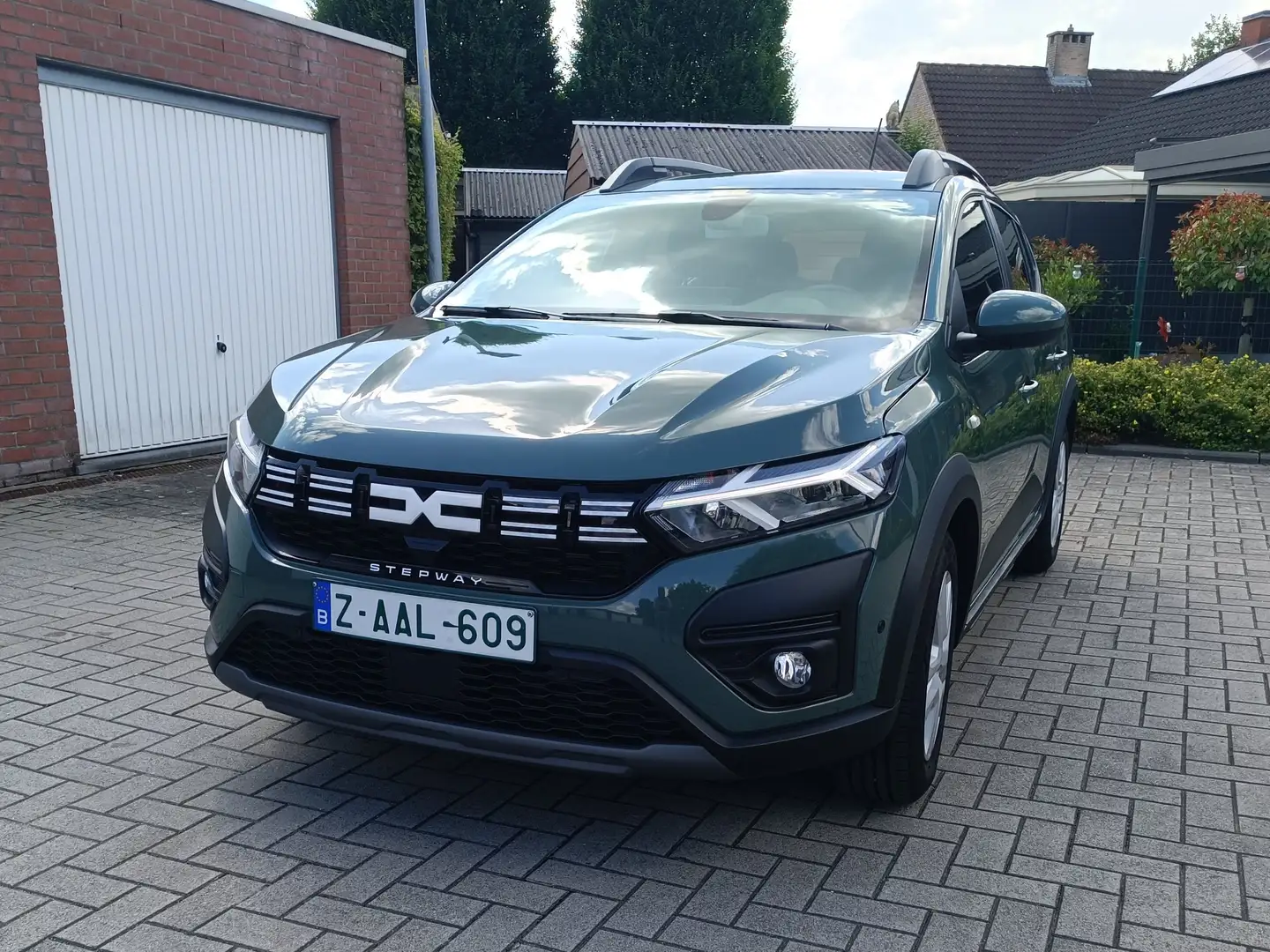 Dacia Sandero Sandero Stepway TCe 90 Expression Vert - 1