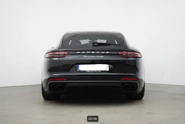 Porsche Panamera view 4