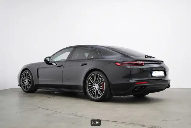 Porsche Panamera view 10