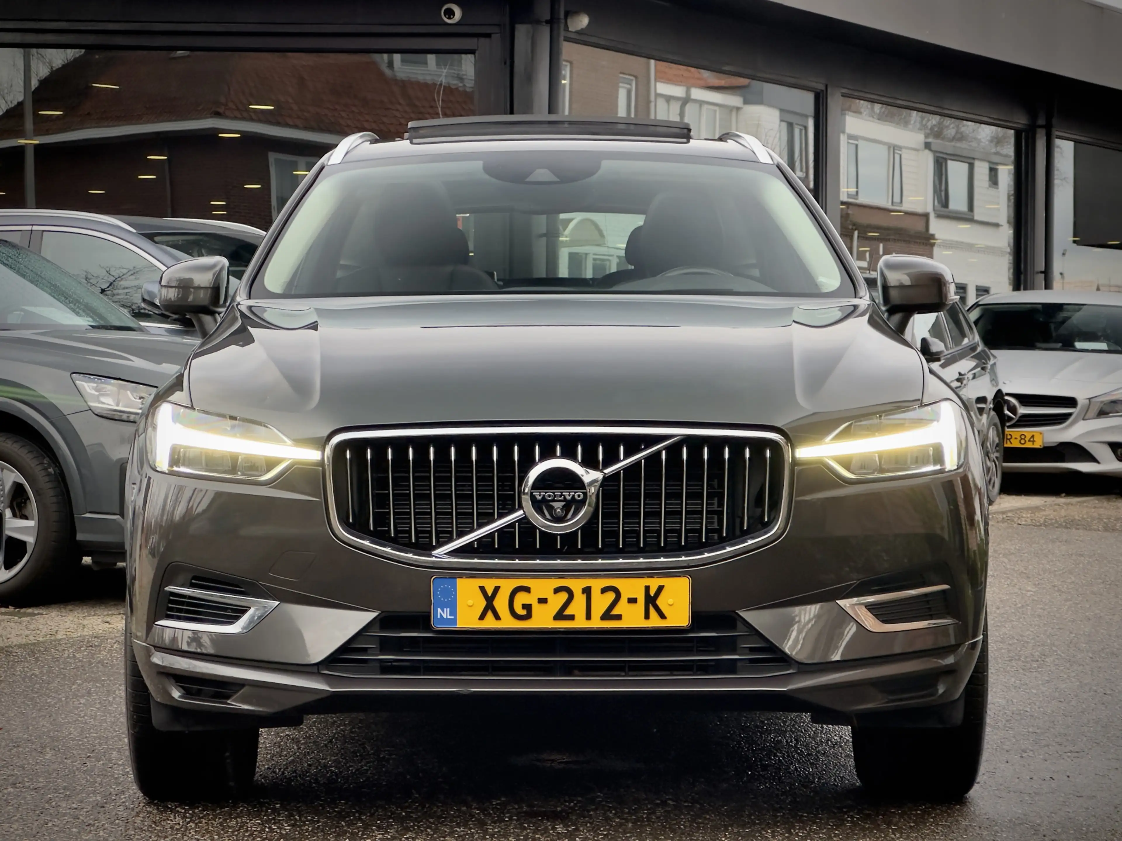 Volvo XC60 2.0 T8 AUT8 TWIN ENGINE AWD INSCRIPTION PANODAK LE — photo 5
