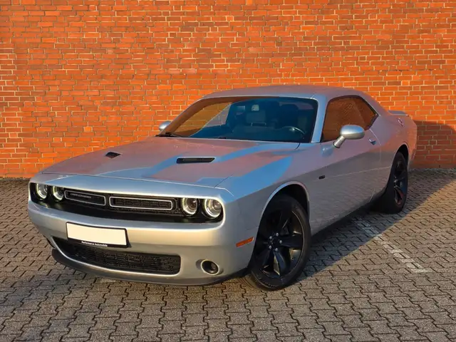 Dodge Challenger /KeylessGo/