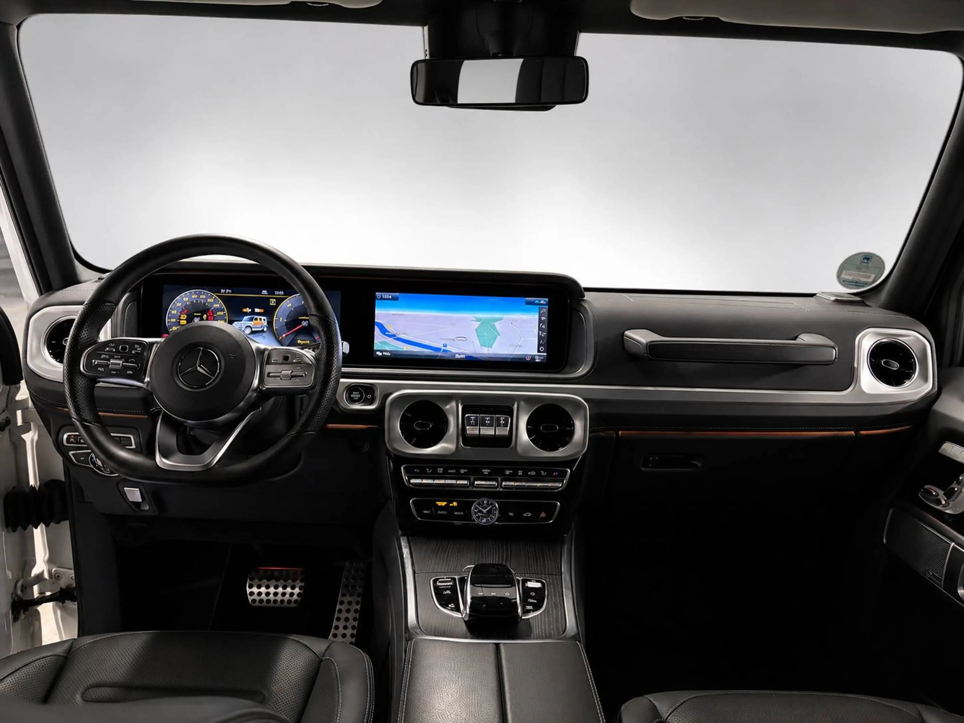 Mercedes-Benz G 350 G-Klasse Station-Wagon Diesel 5-Türer d 9G-TRONIC AMG Line — photo 19