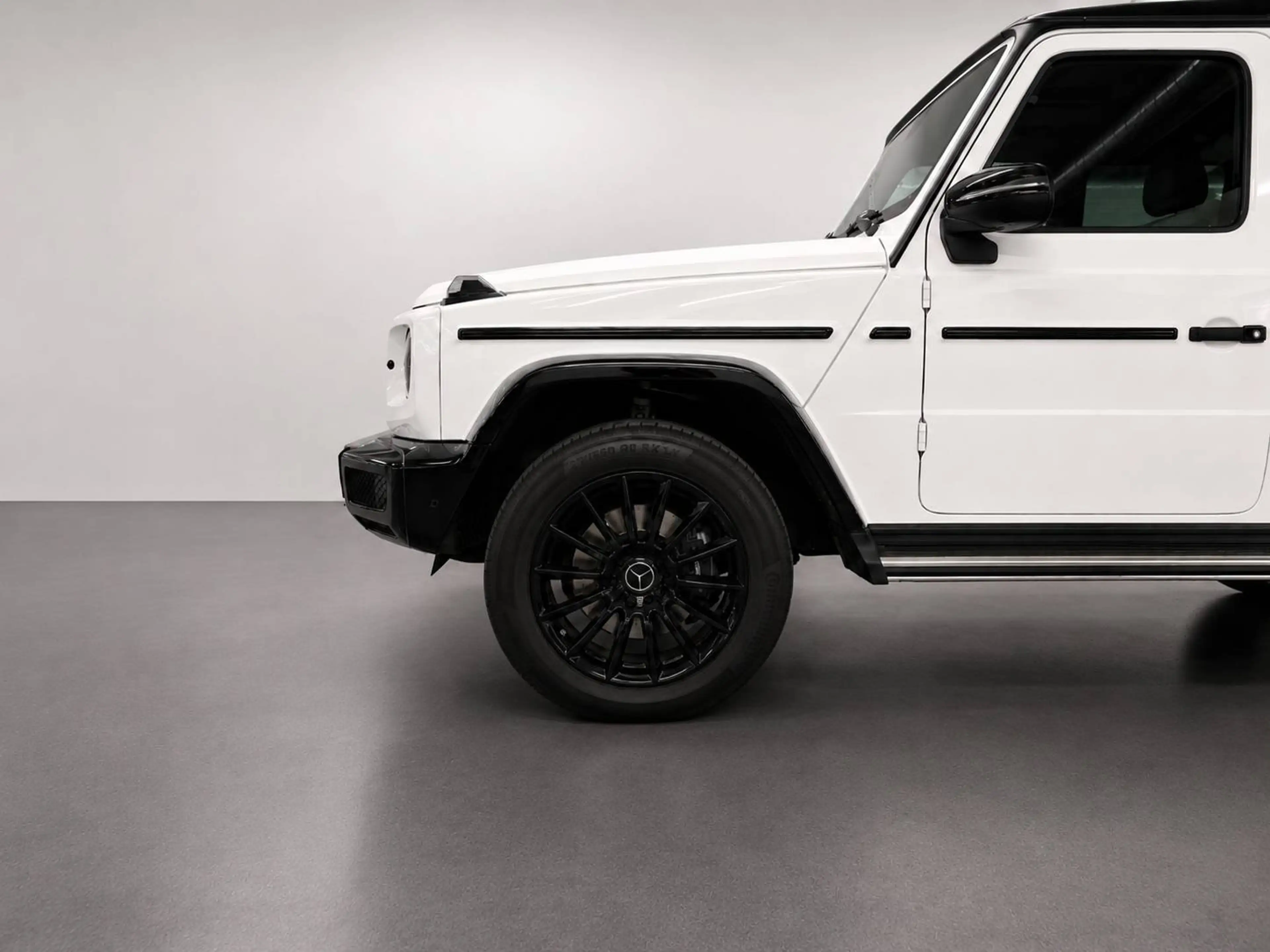 Mercedes-Benz G 350 G-Klasse Station-Wagon Diesel 5-Türer d 9G-TRONIC AMG Line — photo 9