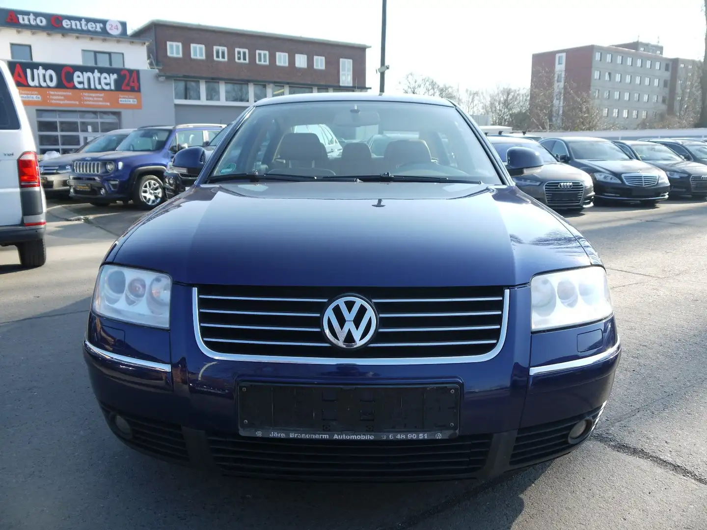 Volkswagen Passat 2.0 Lim. Highline/LederPaket/Xenon Blau - 2