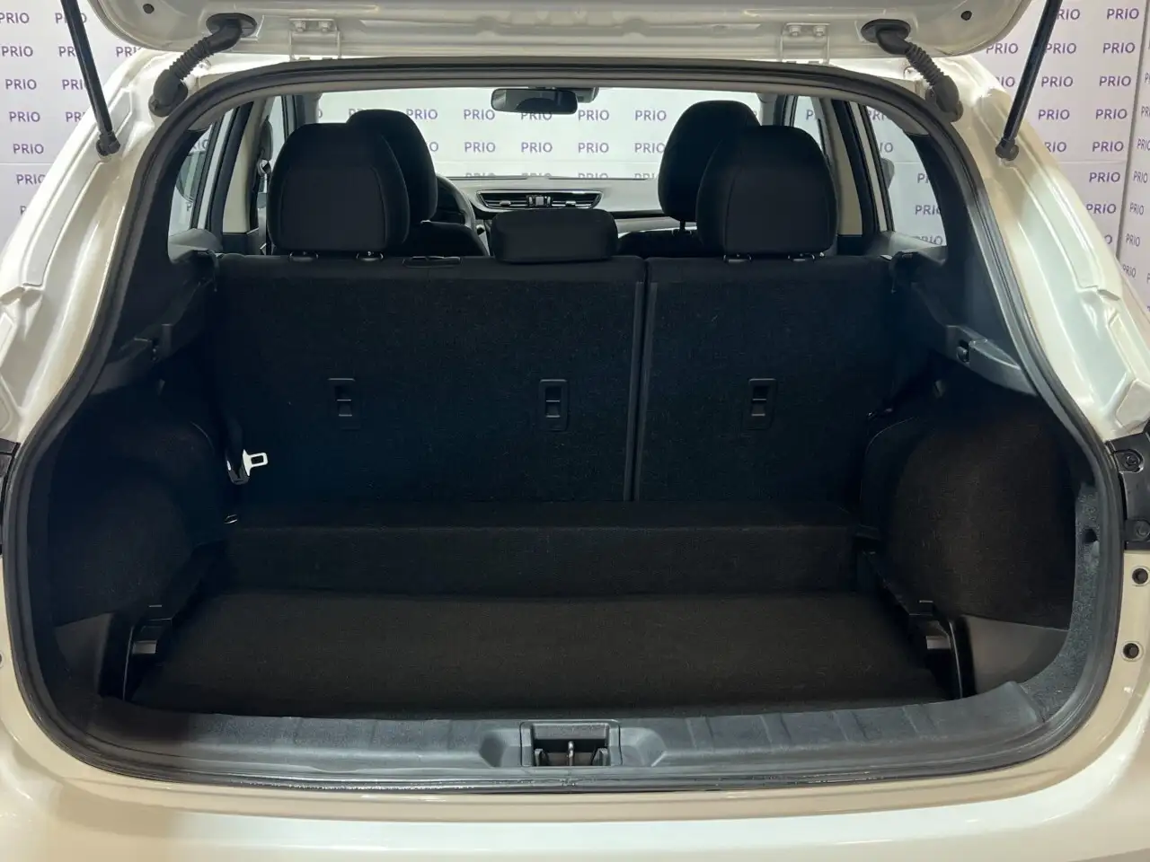 Nissan Qashqai снимка Nissan Qashqai