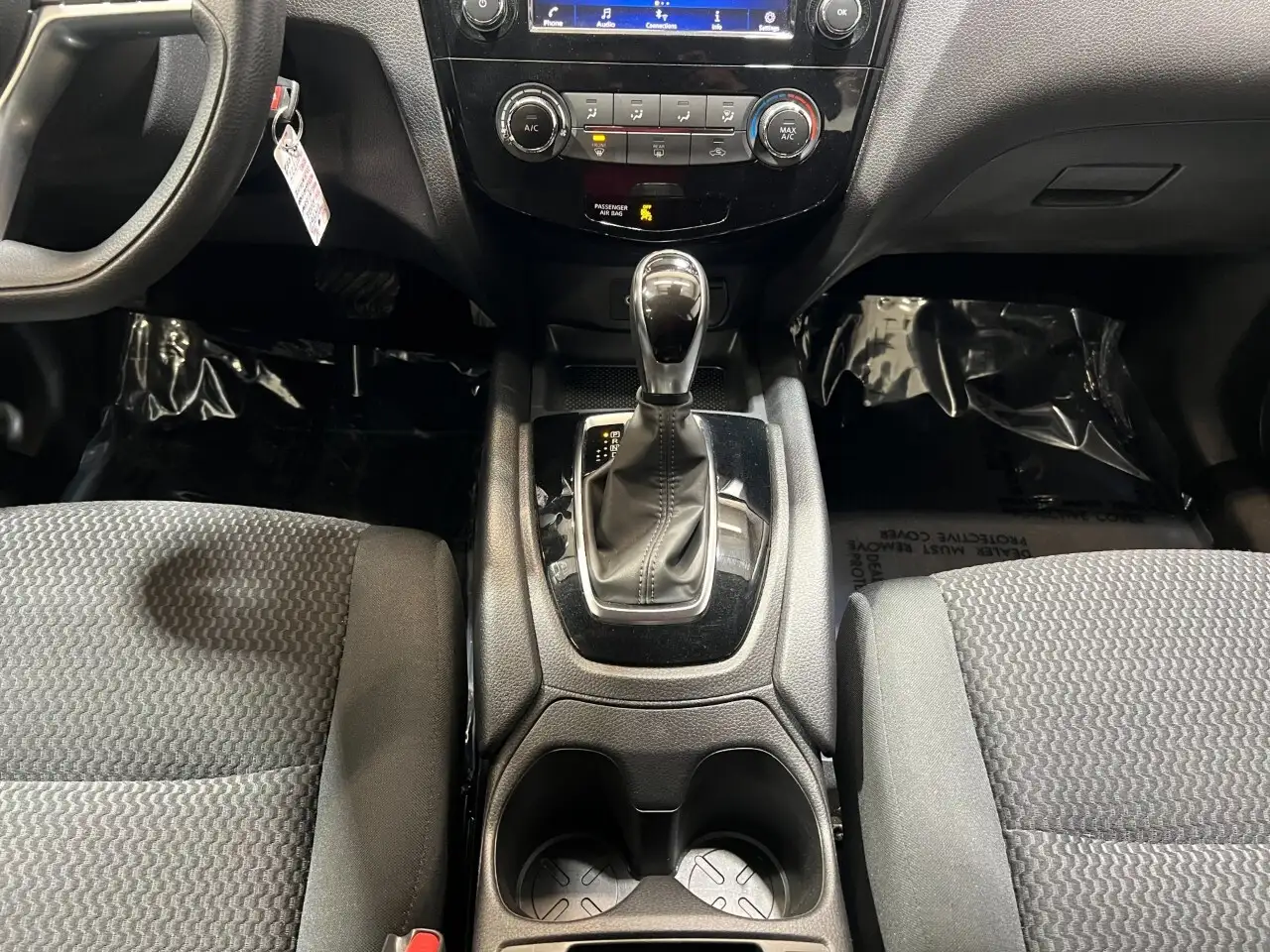 Nissan Qashqai снимка Nissan Qashqai