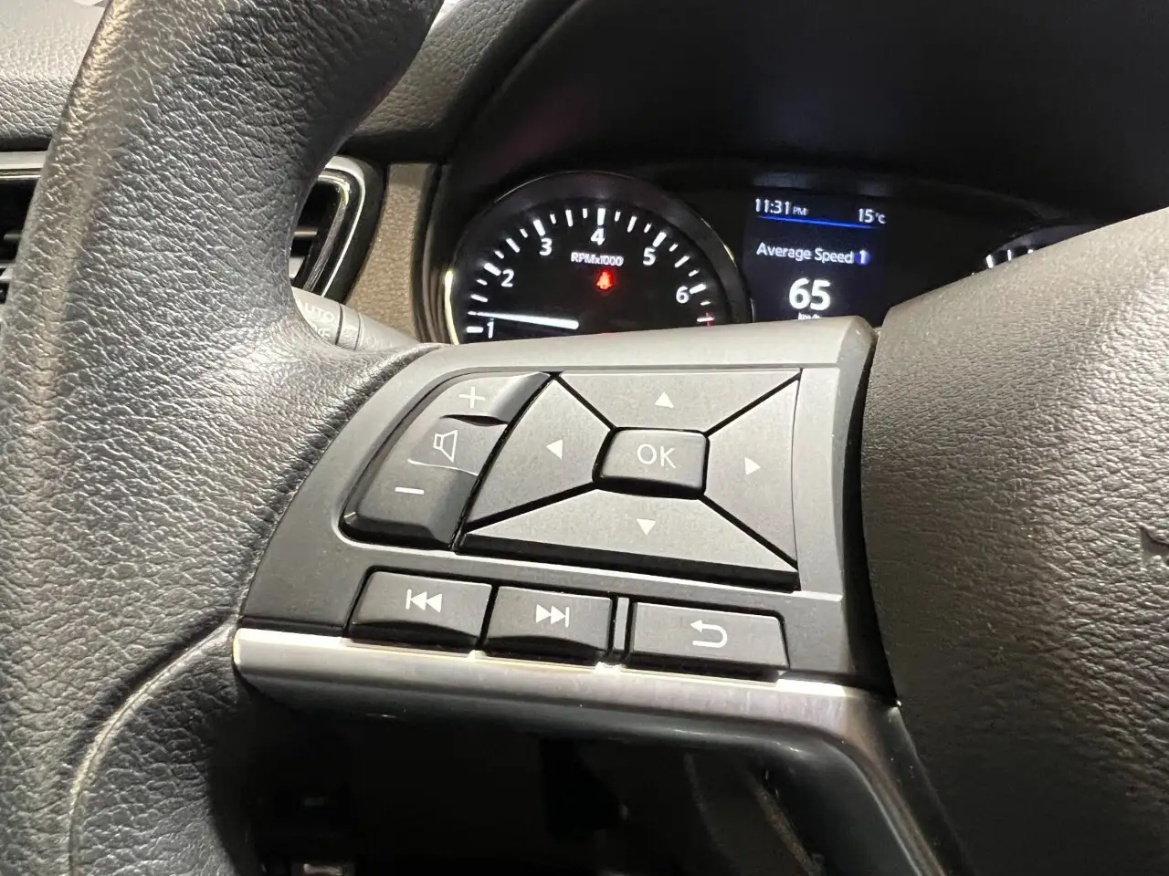 Nissan Qashqai снимка Nissan Qashqai