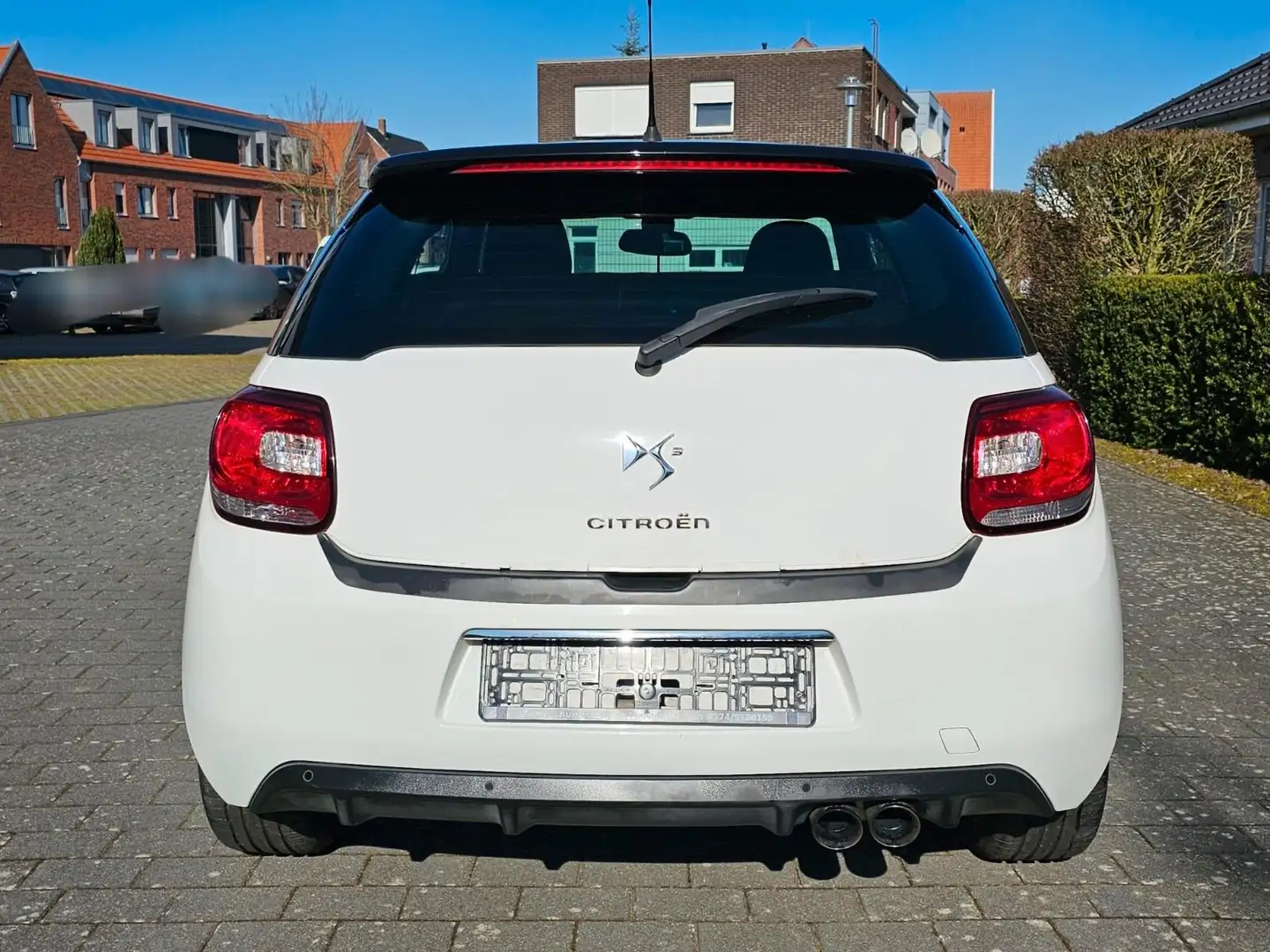 Citroen DS3 DS3 1.6 THP SportChic Bílá - 2