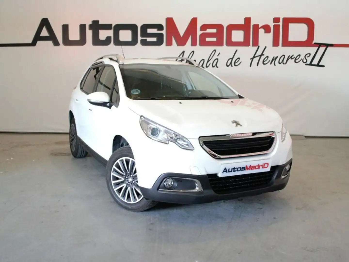 Peugeot 2008 Allure 1.6 BlueHDi 100 S&S Blanco - 1